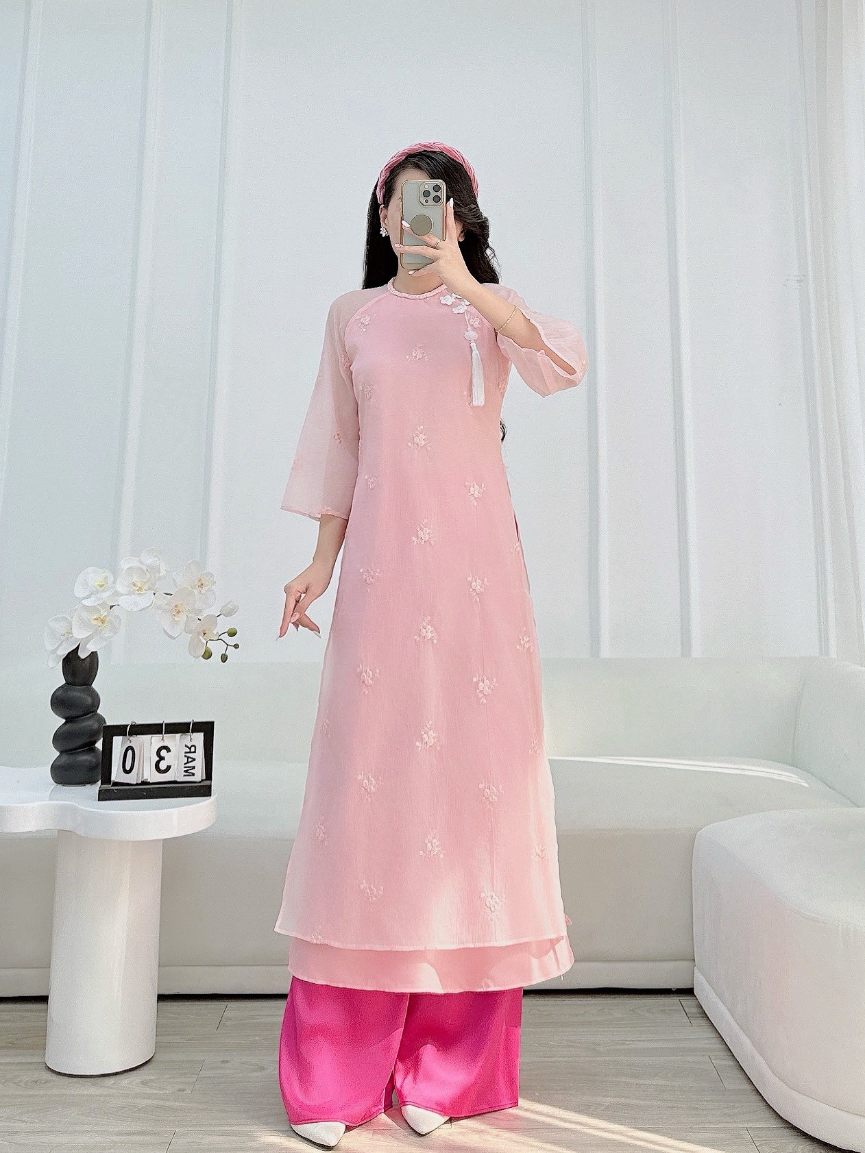 hong ren quan sen Mommy and me matching ao dai set for women and girl| Ao Dai Me va Be modern silk organza| | Lunar New Year| MB61