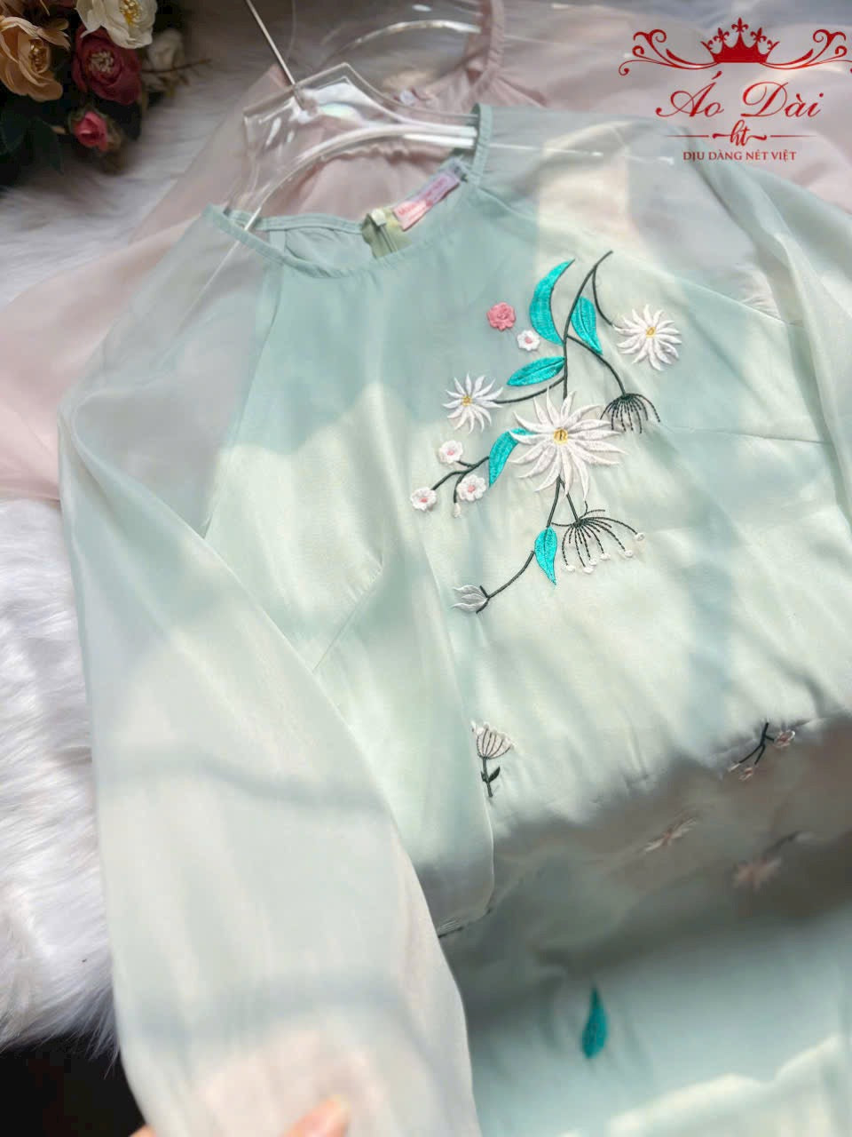 Mint Ao Dai tơ đinh hoa|Red flowers New Year| Pre-made Vietnamese Dress for Lunar New Year Ao Dai Viet Nam|Ao Dai Cach Tan with Pants T16