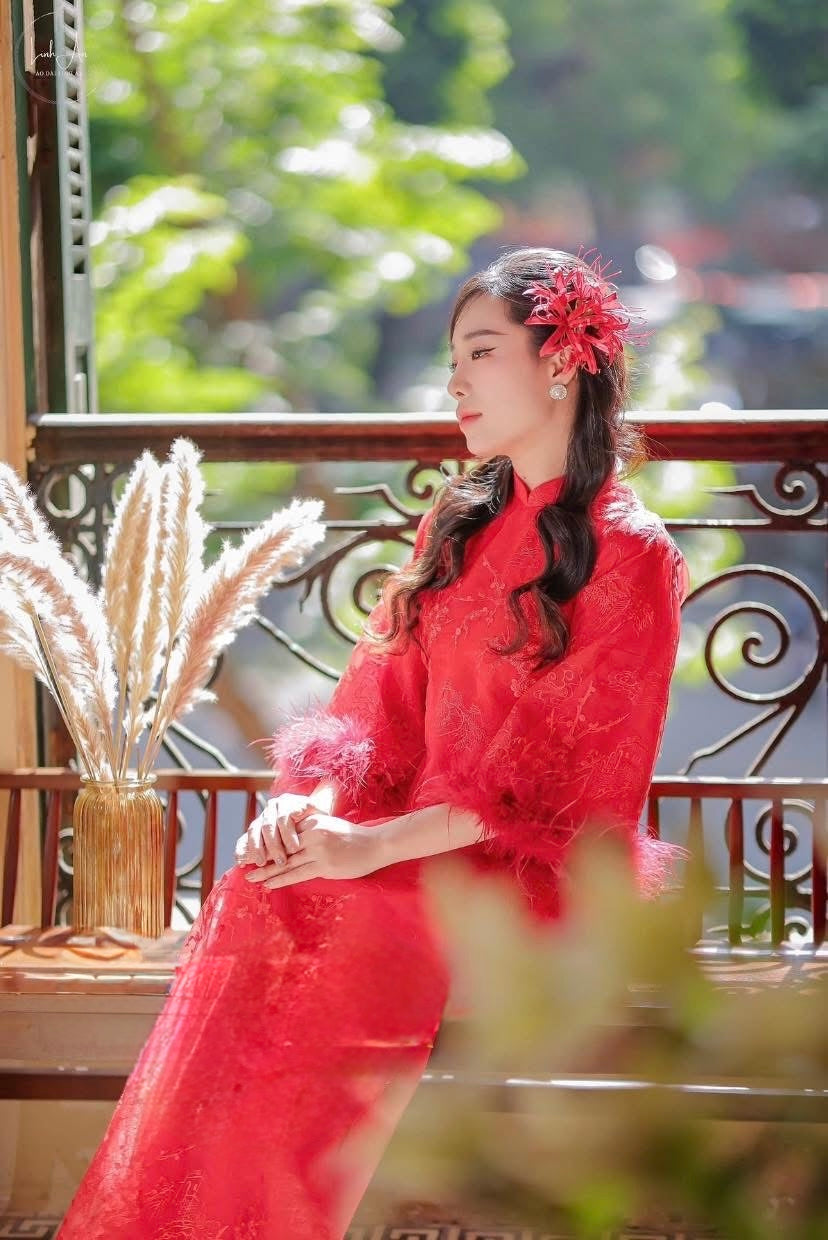Red fur Ao Dai |S18