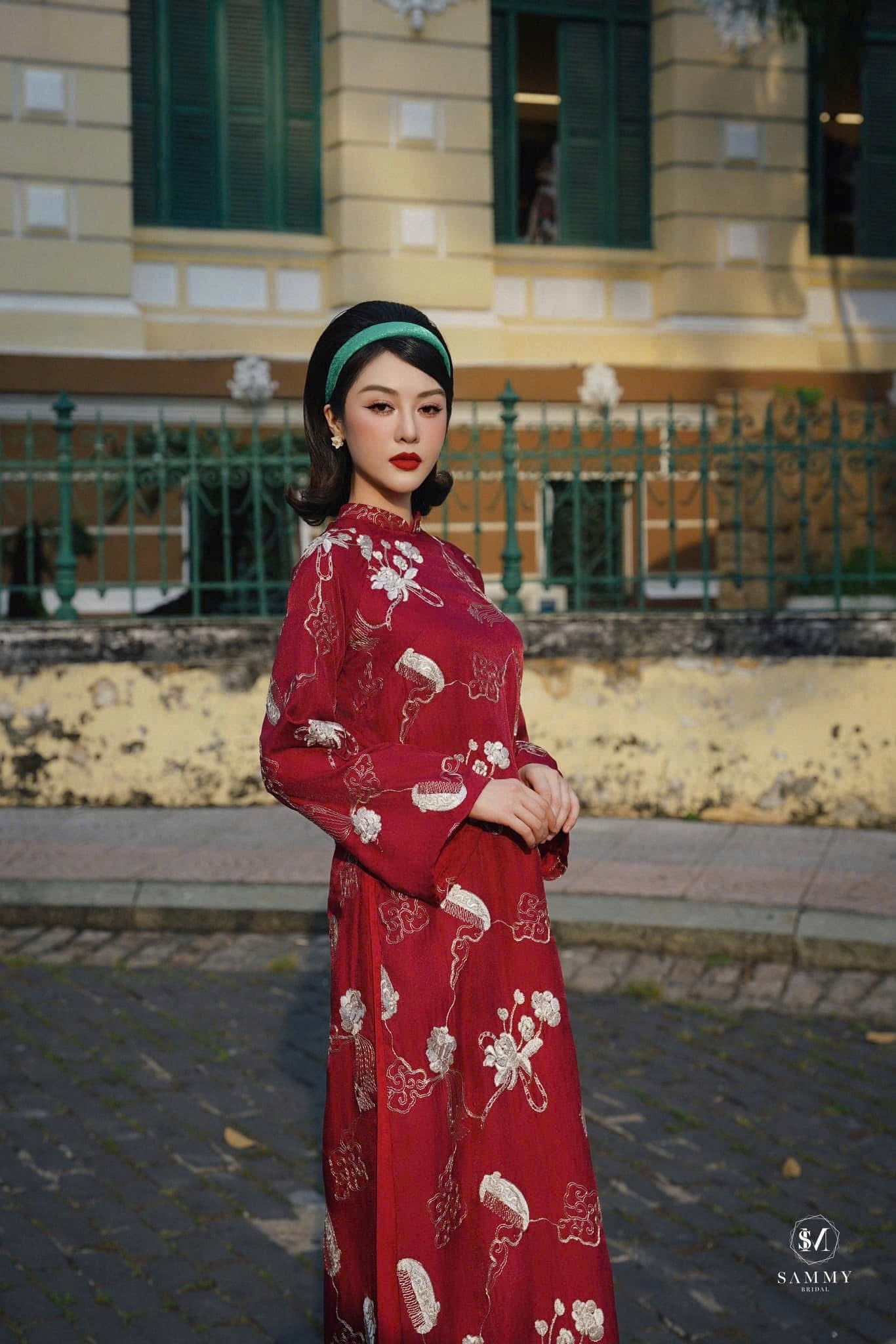 Red Silk Ao Dai| Pre-made Vietnamese Dress for Lunar New Year Ao Dai Viet Nam|Ao Dai Cach Tan with Pants U4