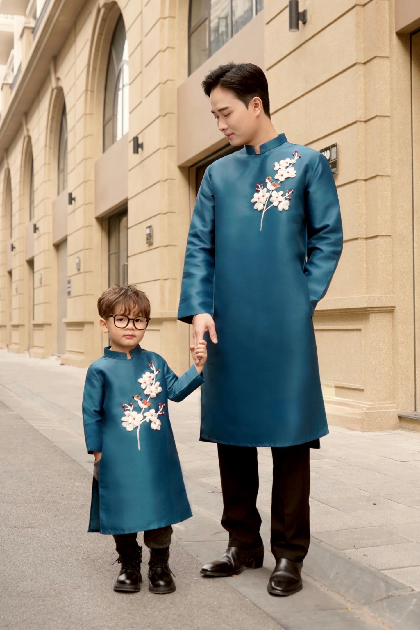 AO Dai dad and boy Green Ribbon NO PANTS| Ao Dai Kids| Pre-made Traditional Vietnamese Ao Dai | Lunar New Year | Ao Dai for Boy |T03