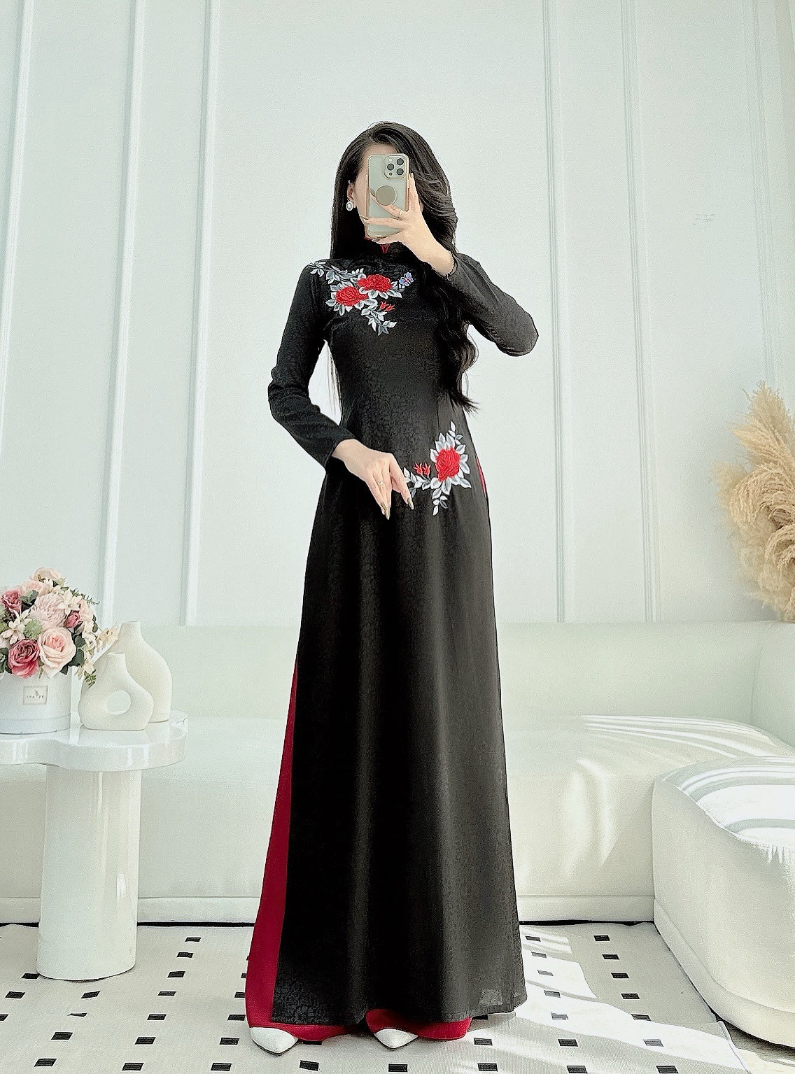 Black shirt red pants| Pre-made Vietnamese Dress for Lunar New Year Ao Ao Dai Em Kim Black shirt red pants| Pre-made Vietnamese Dress for Lunar New Year Ao Ao Dai Em Kim