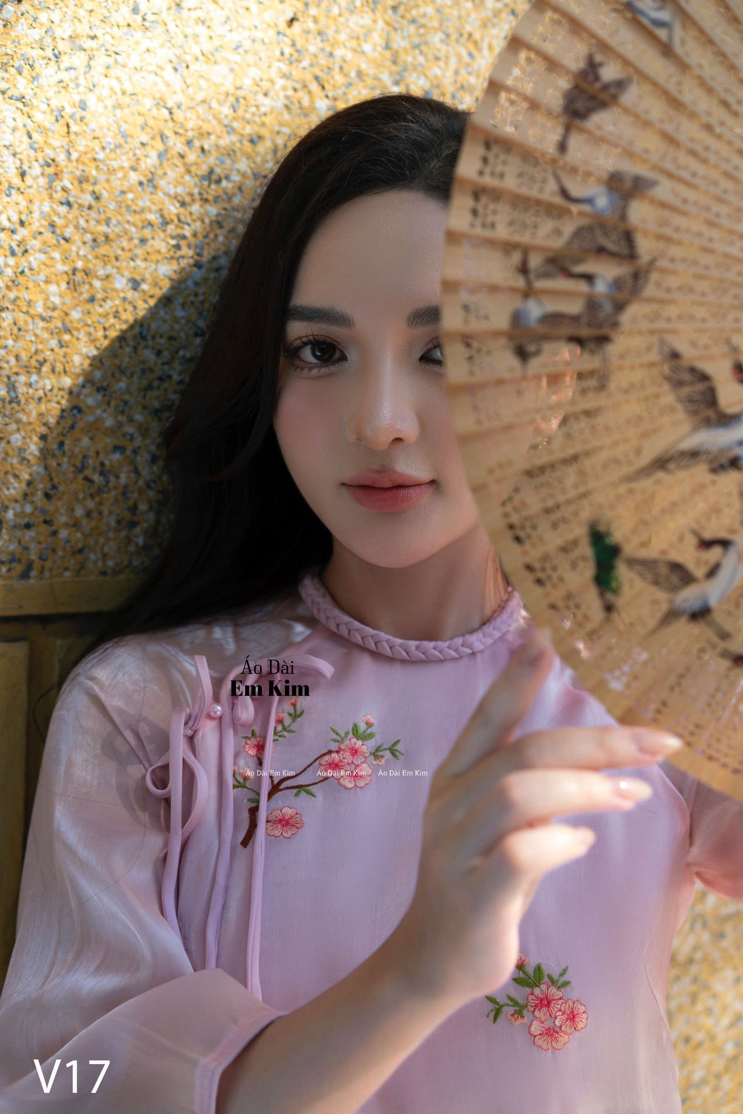 Pink ao dai braid neck. V17