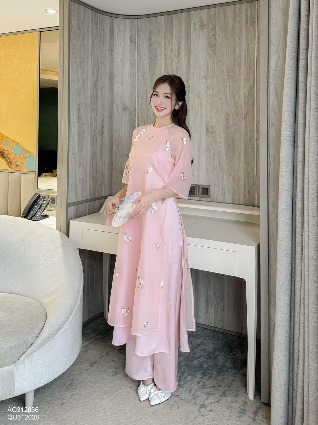 Pink Mini flowers Embroidery Silk modern Ao Dai M35