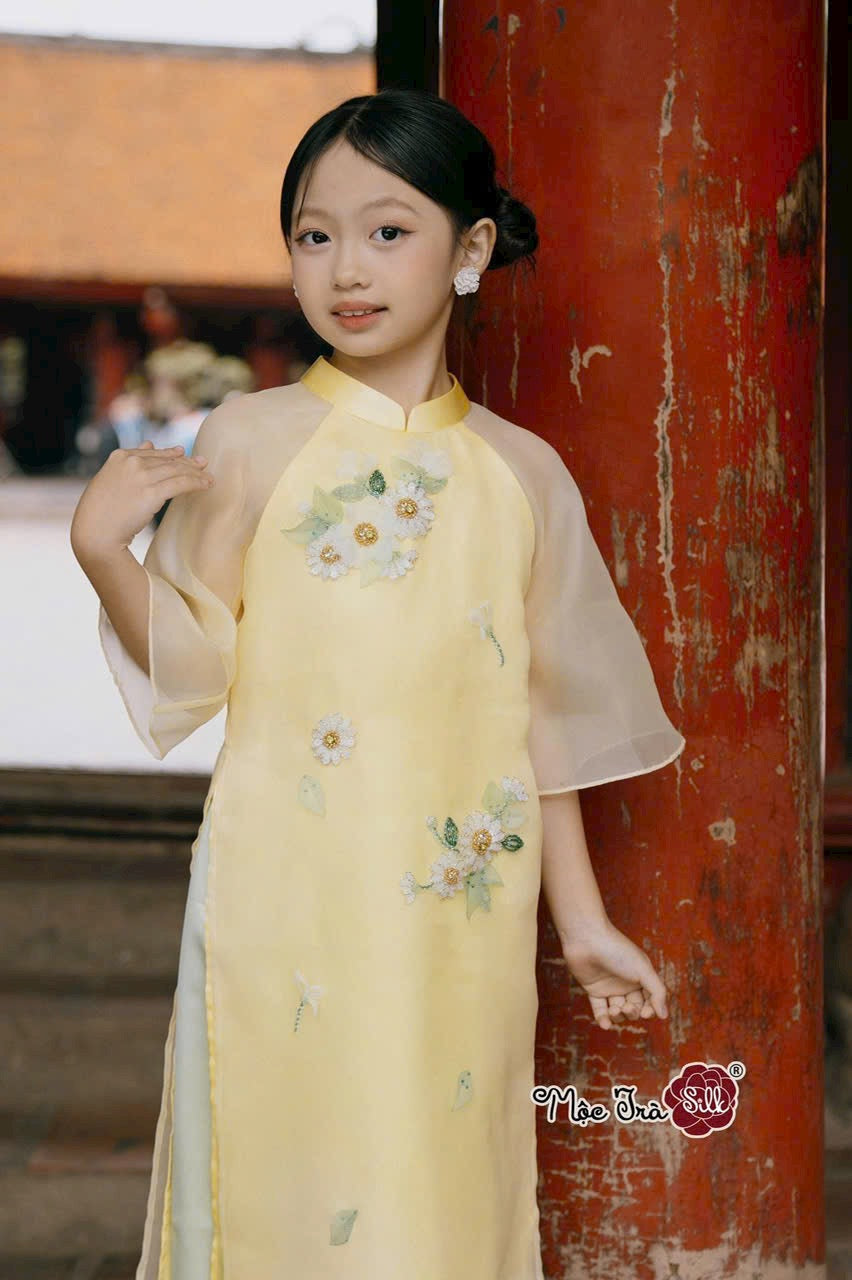 Yellow Mommy and me matching ao dai set for women and girl| Ao Dai Me va Be modern silk organza| | Lunar New Year| MB48