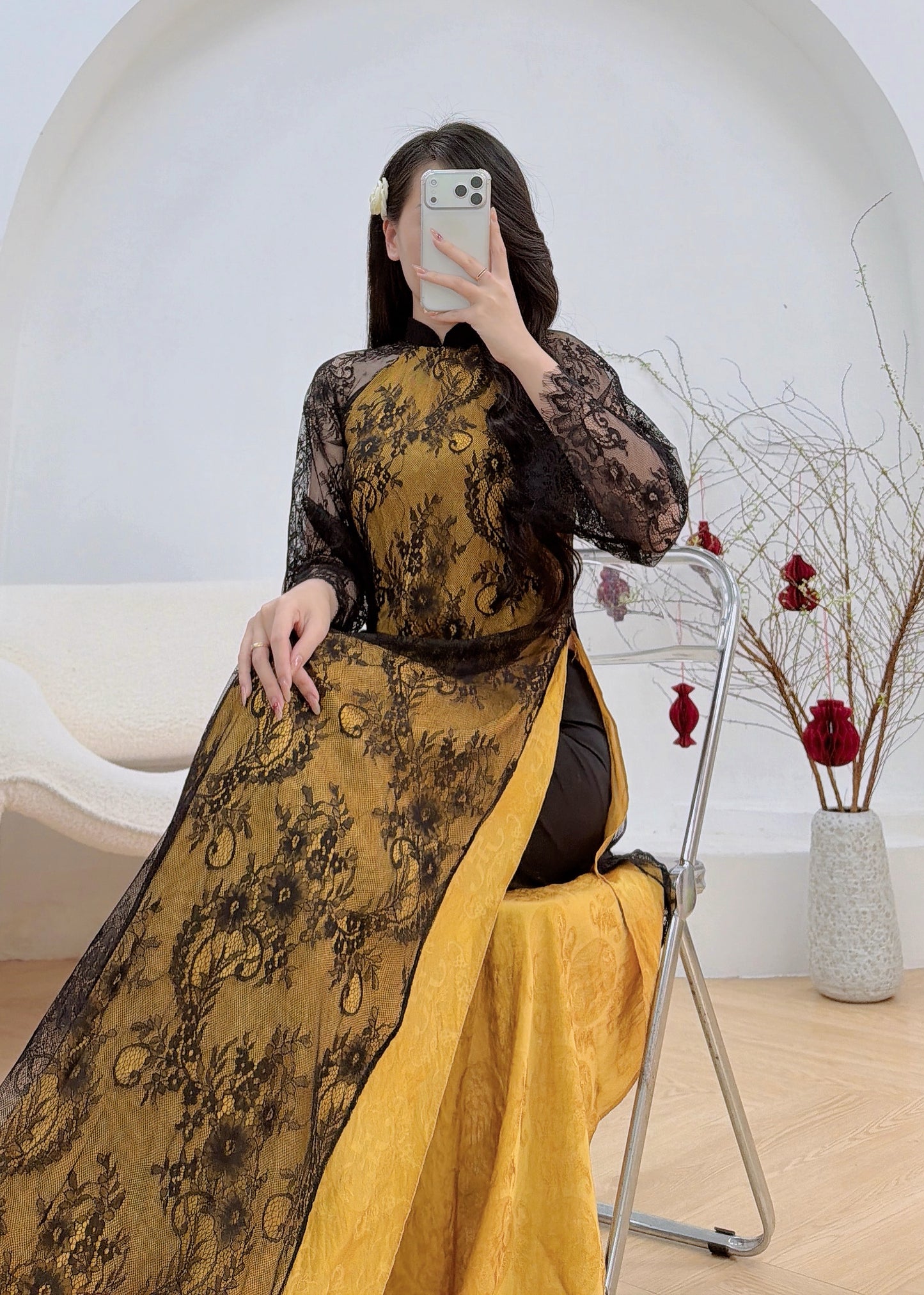 LACE black / gold áo Dài Ren B50
