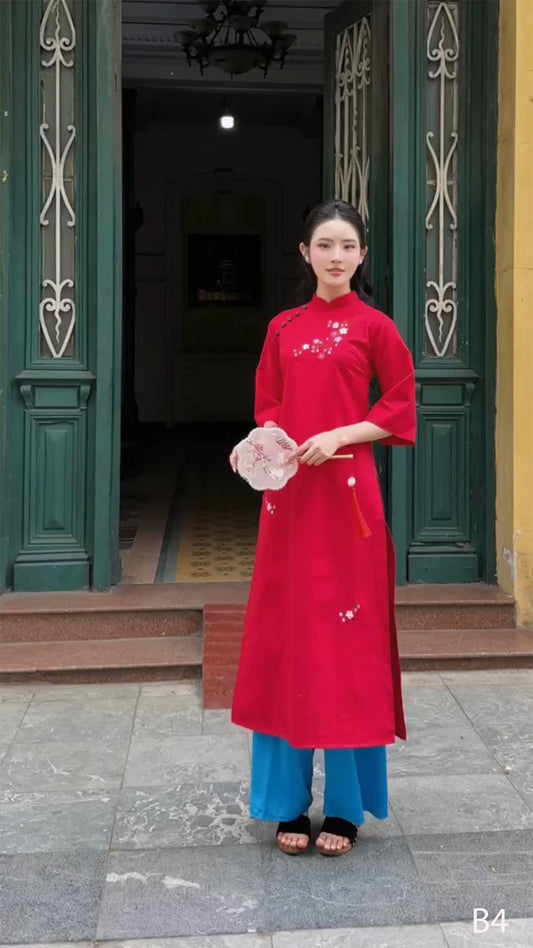Red flower embroidery Women ao dai cach tan| B4