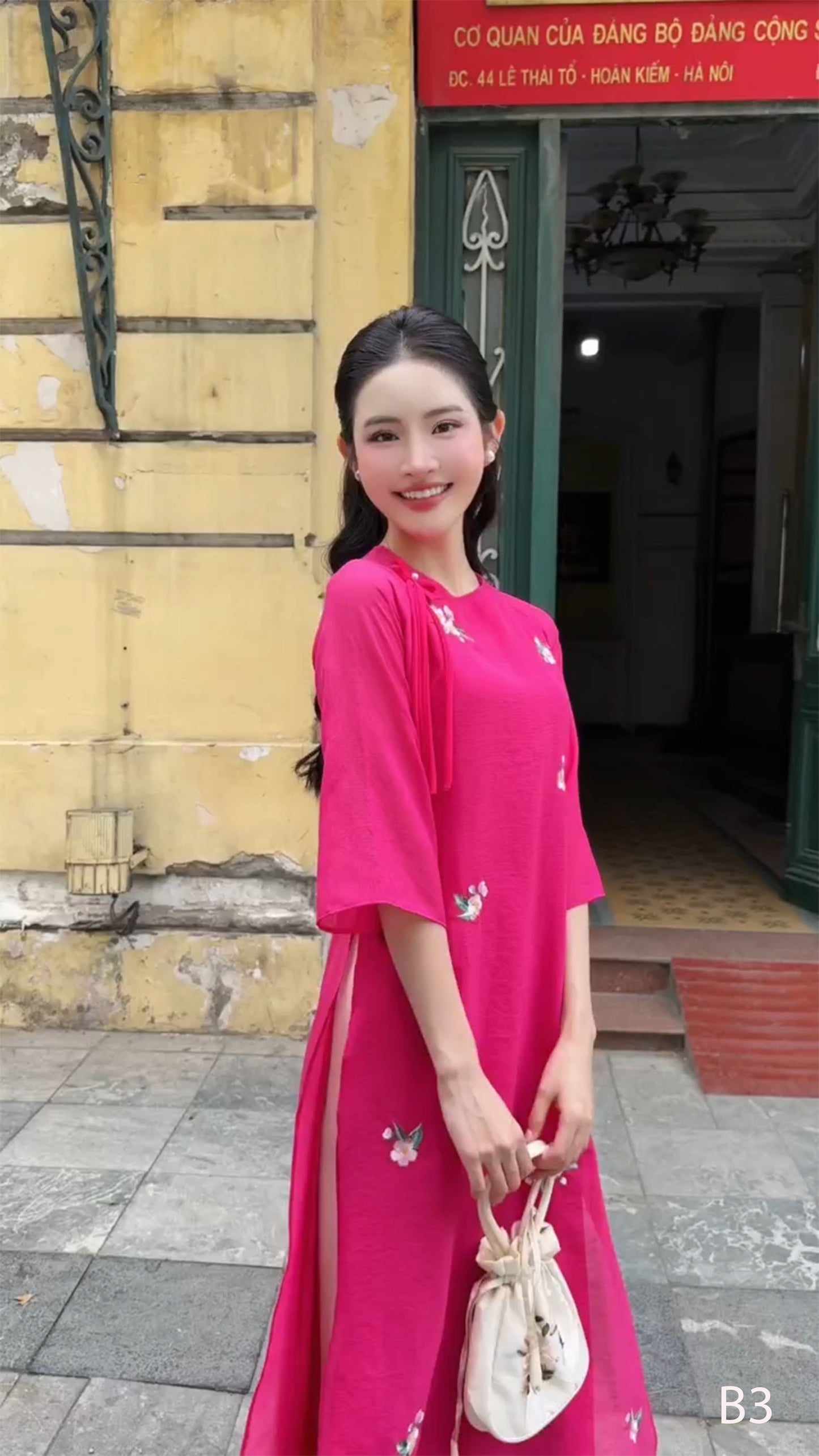 Ao Dai Cach Tan Pink Embroidery with pants |B3