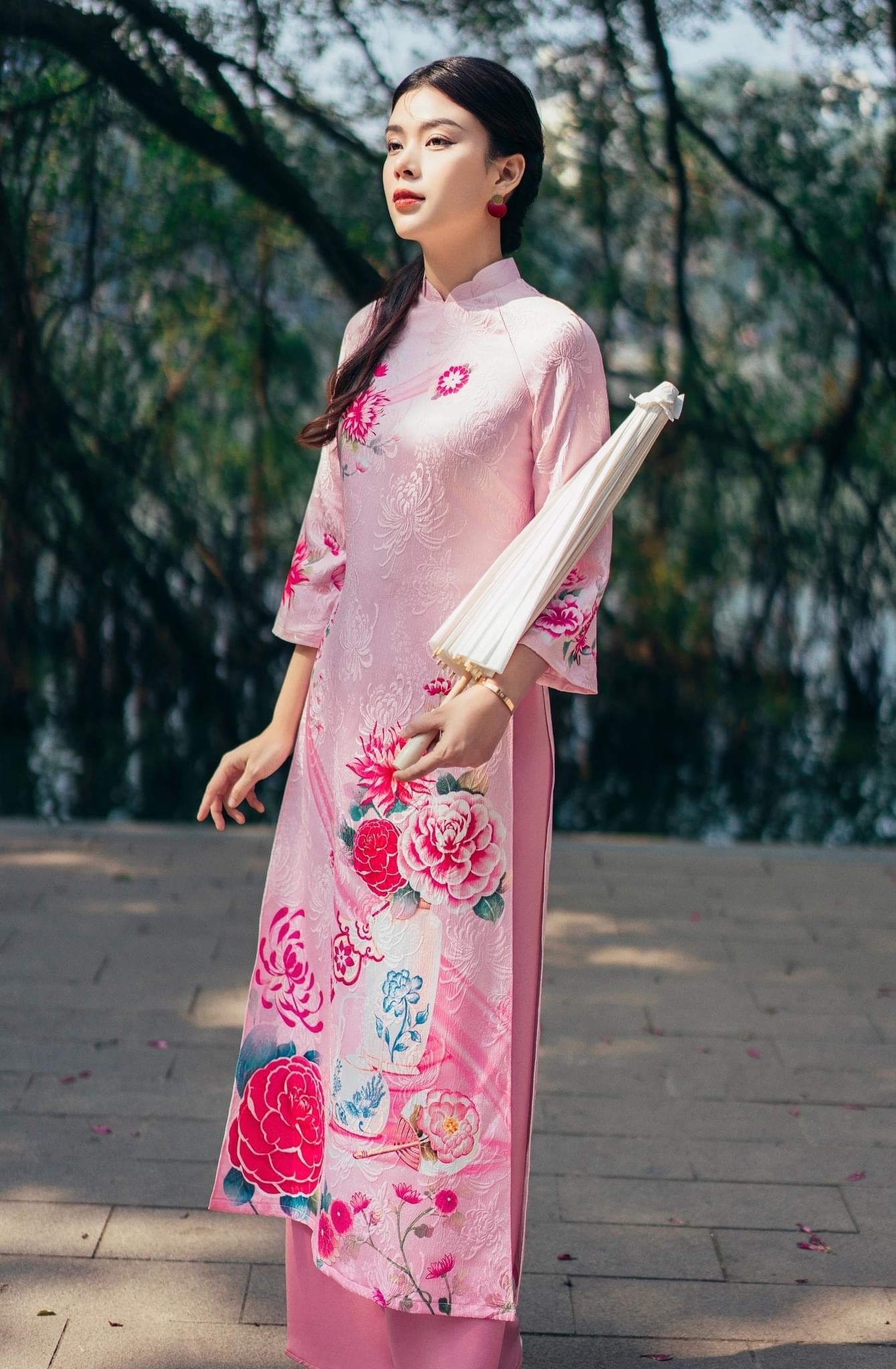 Ha Cuc Hong rua Primy flowers Ao Dai| Pre-made Vietnamese Dress for Lunar New Year Ao Dai Viet Nam|Ao Dai Cach Tan with Pants Q26