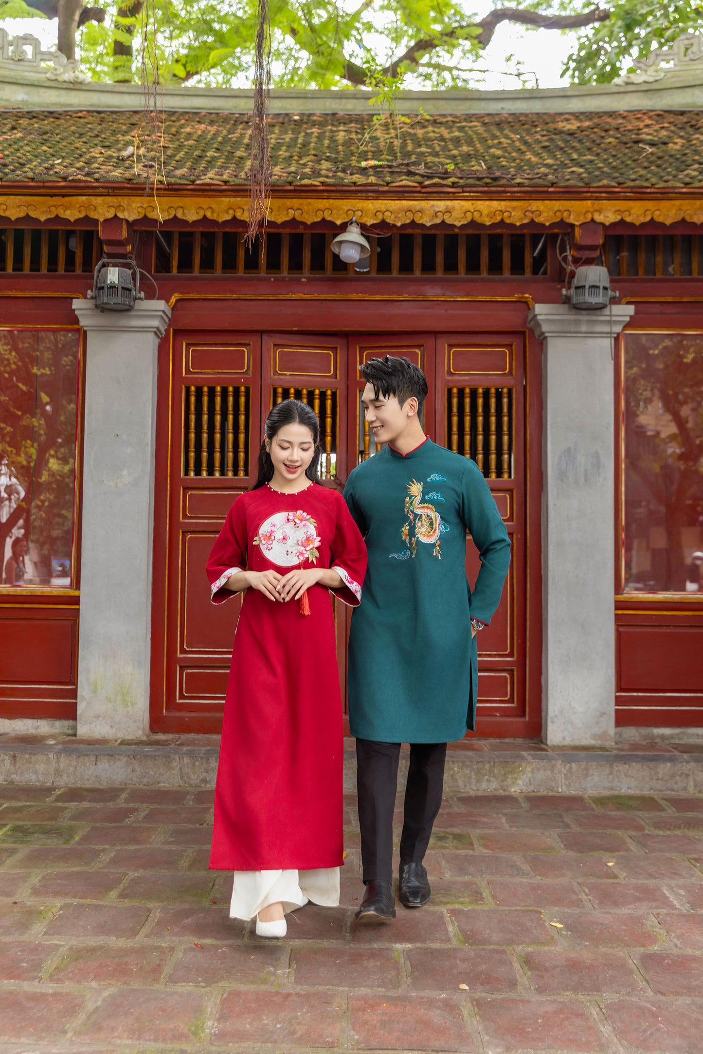 Red Green Family Matching Ao Dai , Pre-made Modernized Vietnamese Ao Dai, Ao Dai Lunar New Year/Matching Ao Dai Tet|GD50