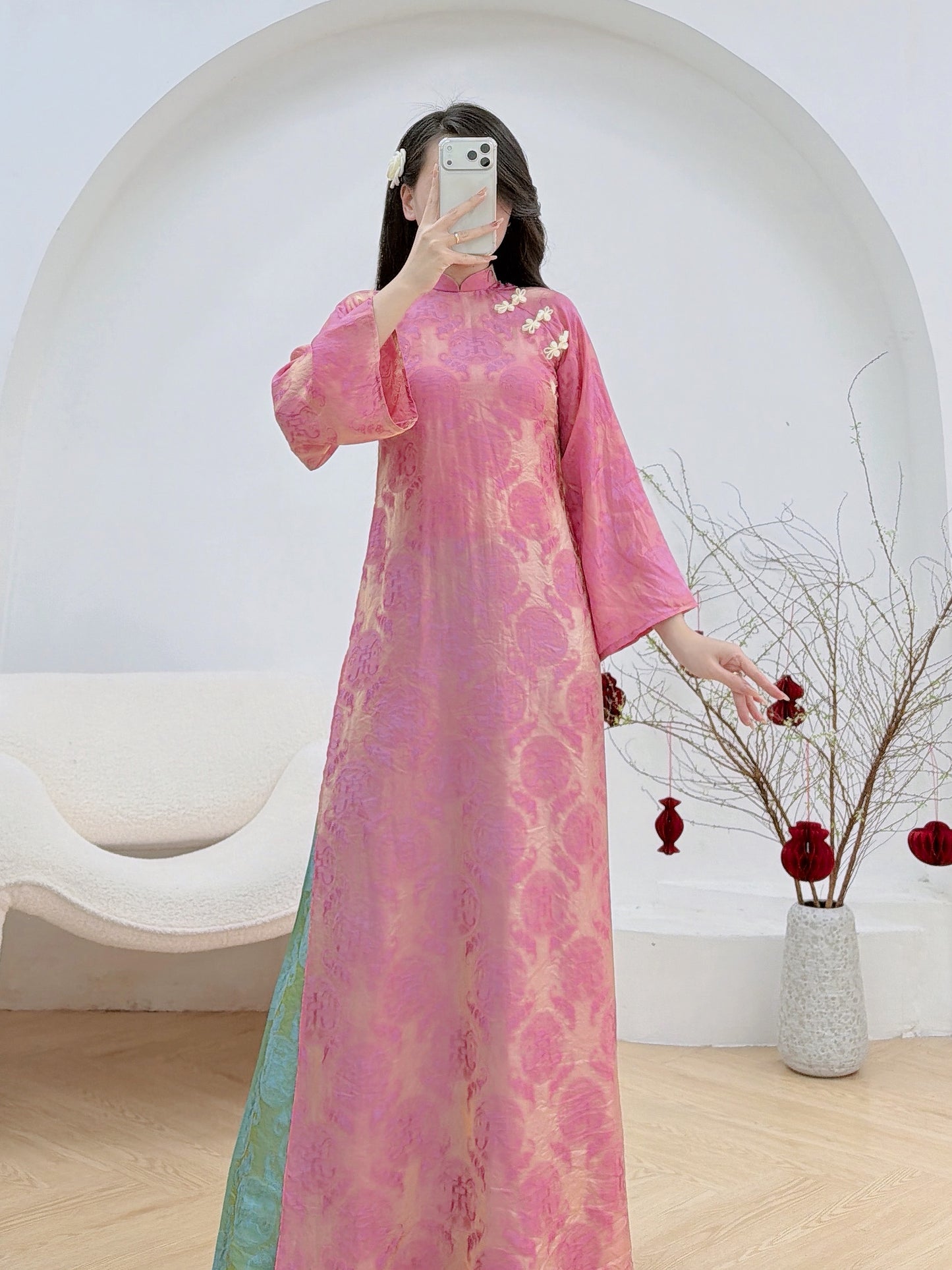 Gấm Thọ óng Pink  with gấm pants B49