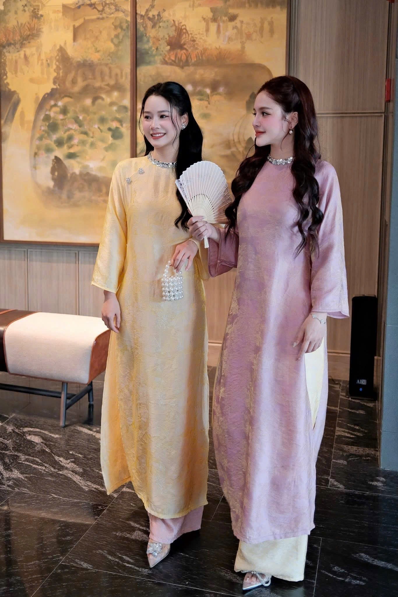 Gấm tencel Ao Dài Cách Tân C1 ( 4 color)