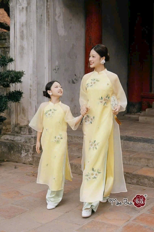 Yellow Mommy and me matching ao dai set for women and girl| Ao Dai Me va Be modern silk organza| | Lunar New Year| MB48