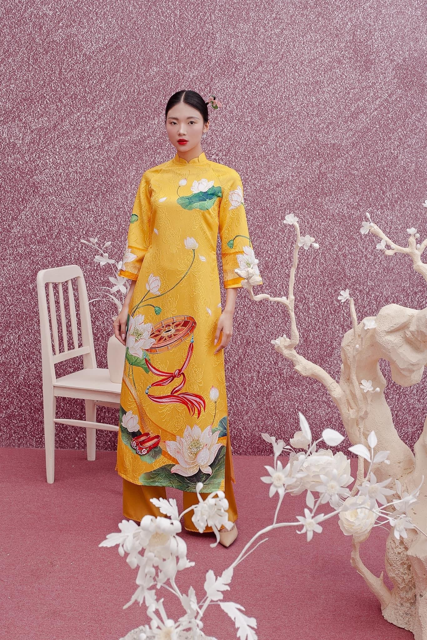 Ha Cuc Vang rua Primy flowers Ao Dai| Pre-made Vietnamese Dress for Lunar New Year Ao Dai Viet Nam|Ao Dai Cach Tan with Pants Q25