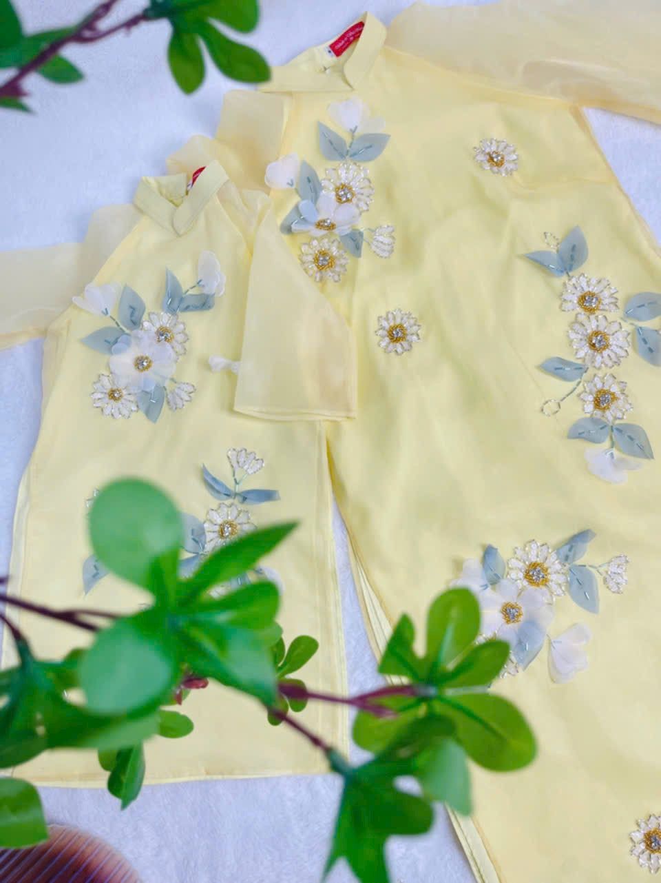 Yellow Mommy and me matching ao dai set for women and girl| Ao Dai Me va Be modern silk organza| | Lunar New Year| MB48