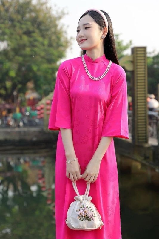 Hot pink lụa gấm loose form ao dai xuong  P15