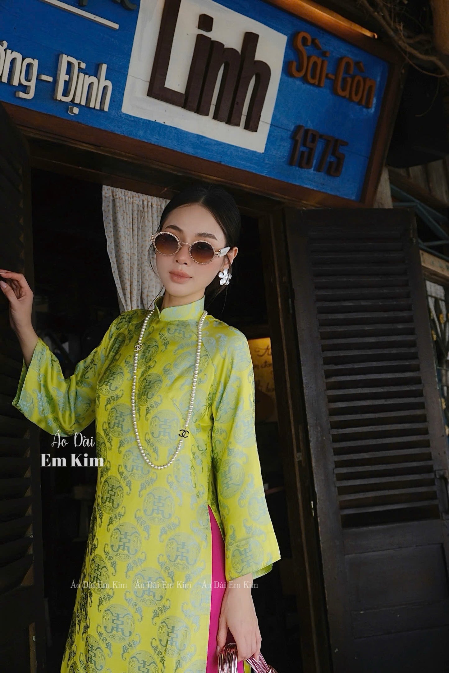 Vàng Gấm Ao Dai| Pre-made Vietnamese Dress for Lunar New Year Ao Dai Viet Nam|Ao Dai Cach Tan with Pants Q15