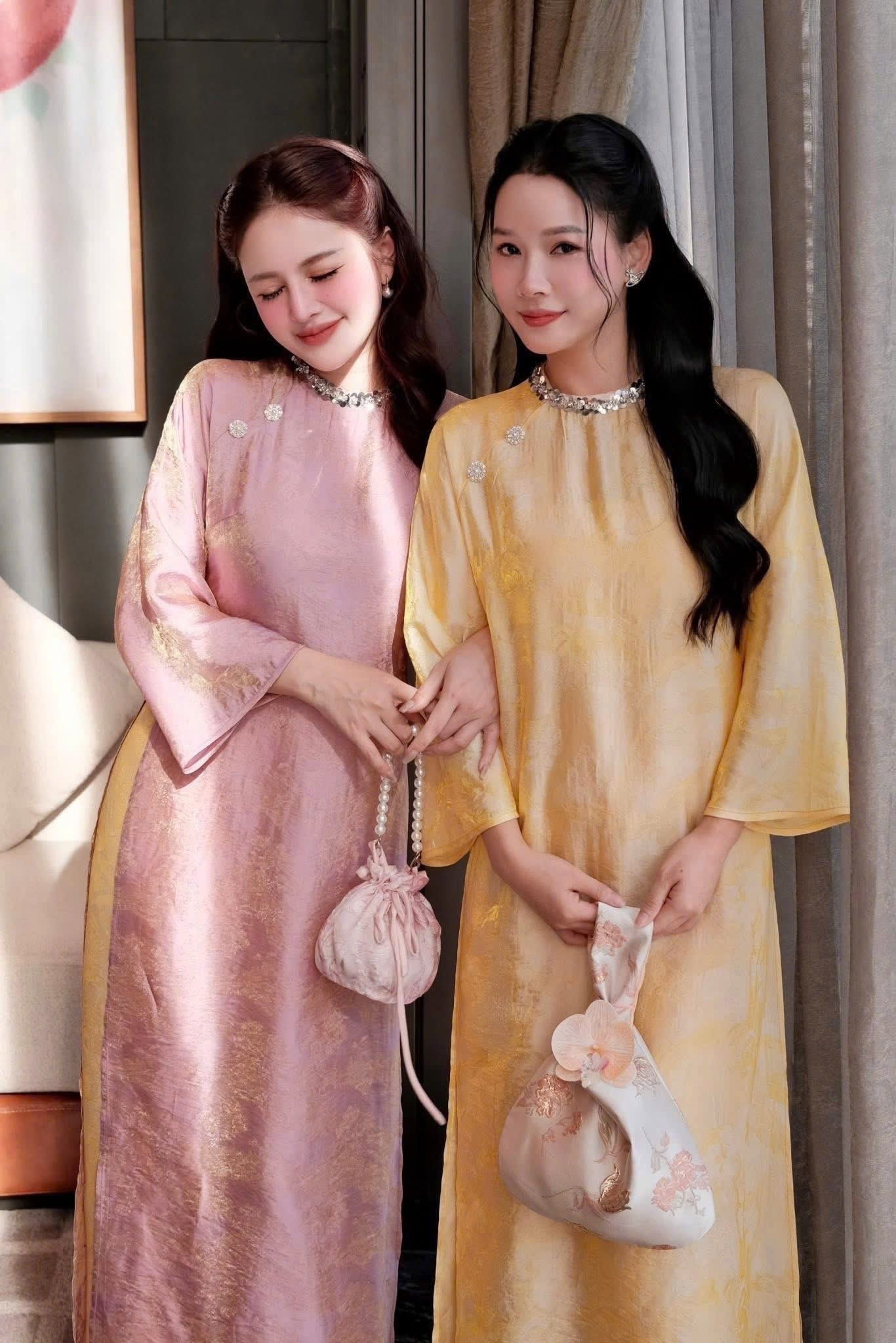 Gấm tencel Ao Dài Cách Tân C1 ( 4 color)