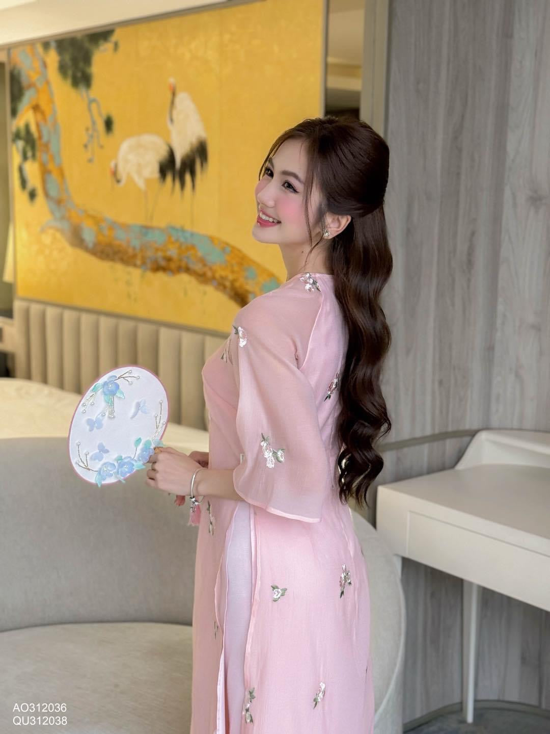 Pink Mini flowers Embroidery Silk modern Ao Dai M35