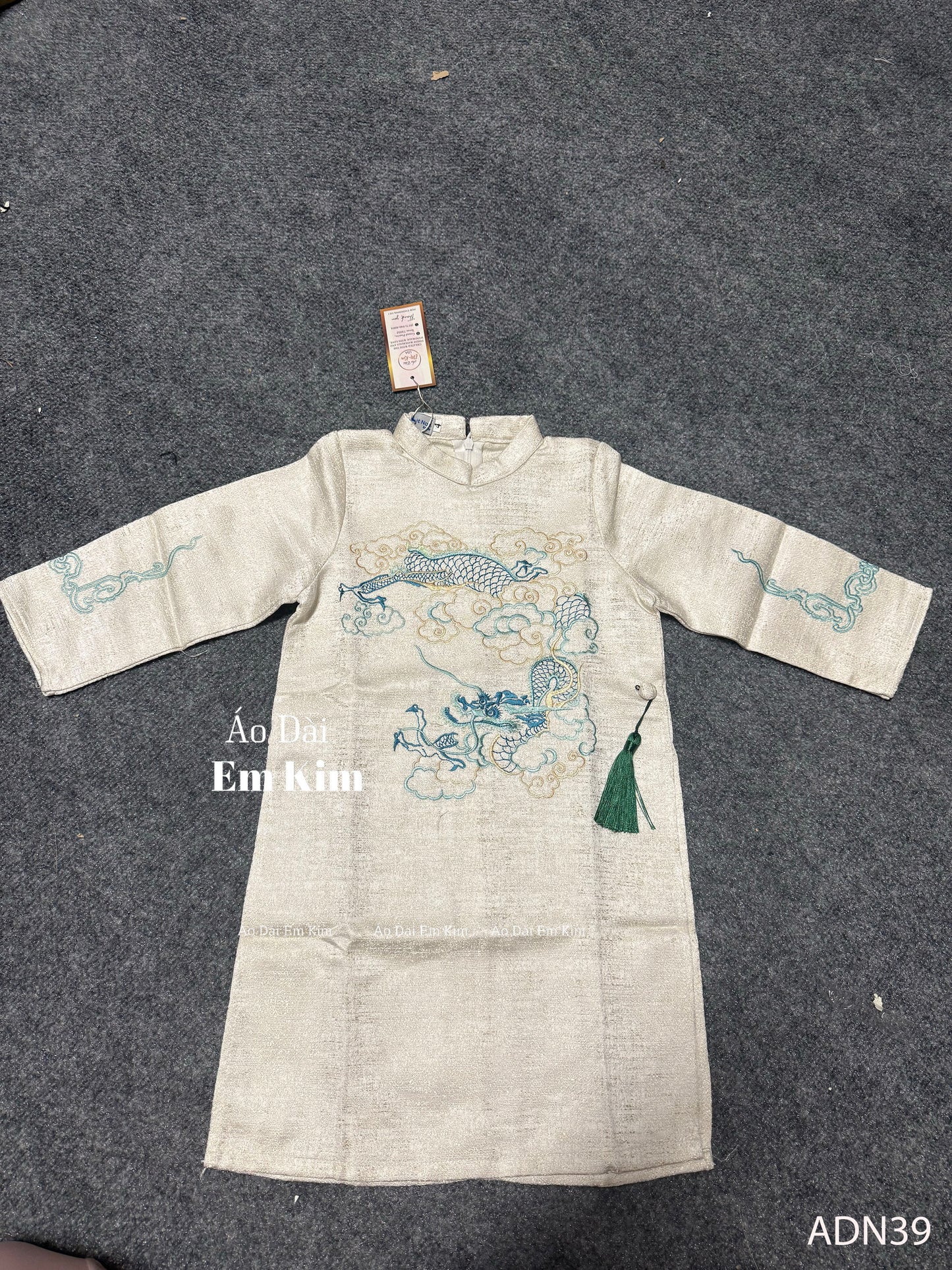 White Dragon  TH Embroidery Dad and Boy Ao dai  NO PANTS| Ao Dai Kids| Pre-made Traditional Vietnamese Ao Dai | Lunar New Year | Ao Dai for Boy |ADN39