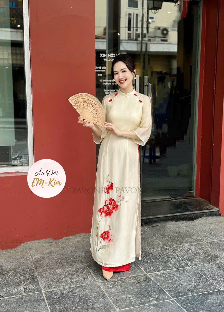 Hoa Phuọng thêu Ao Dai cach tân  P06