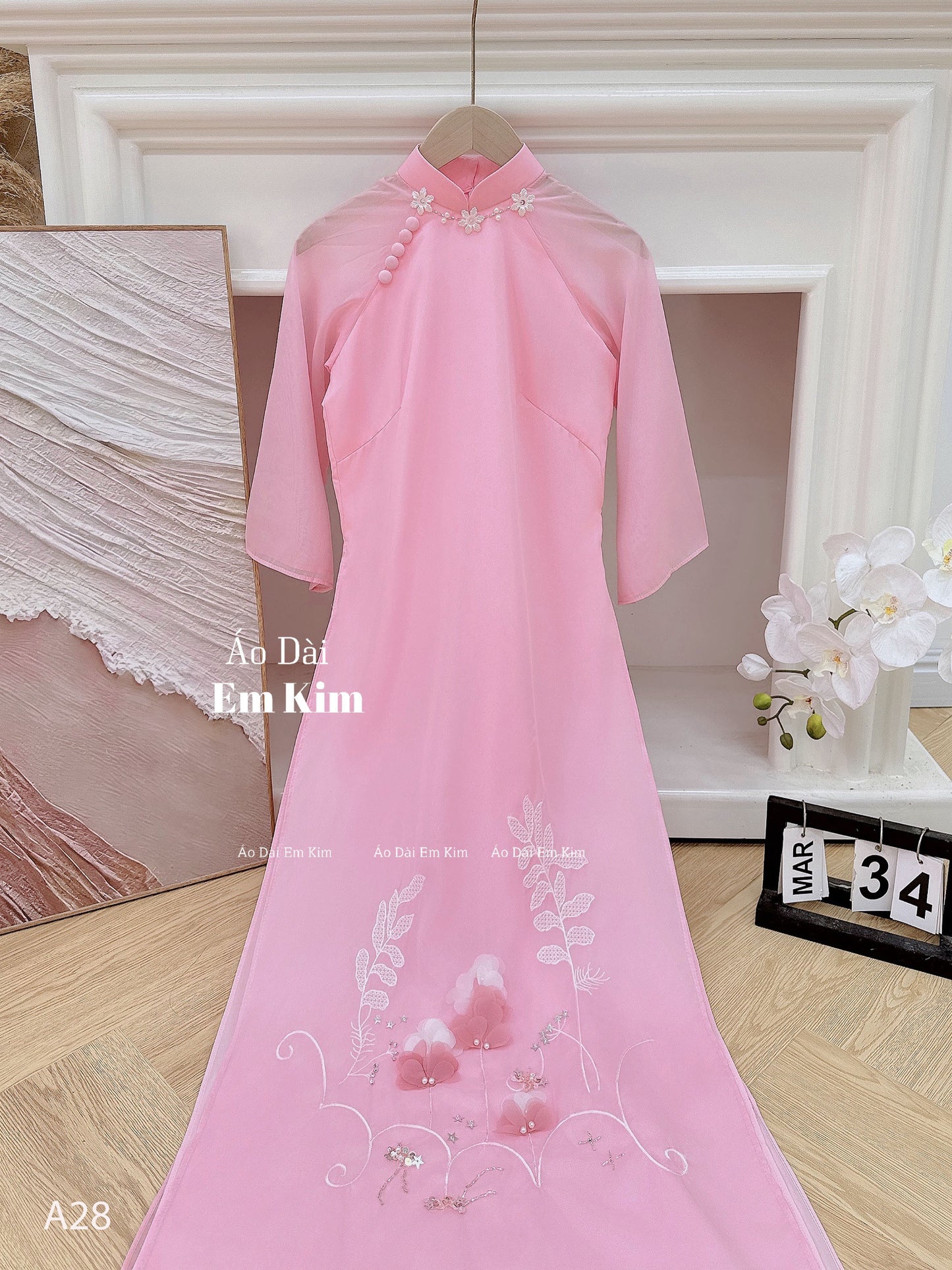 Pink tơ ao dai with design on neck A28 - No Pants