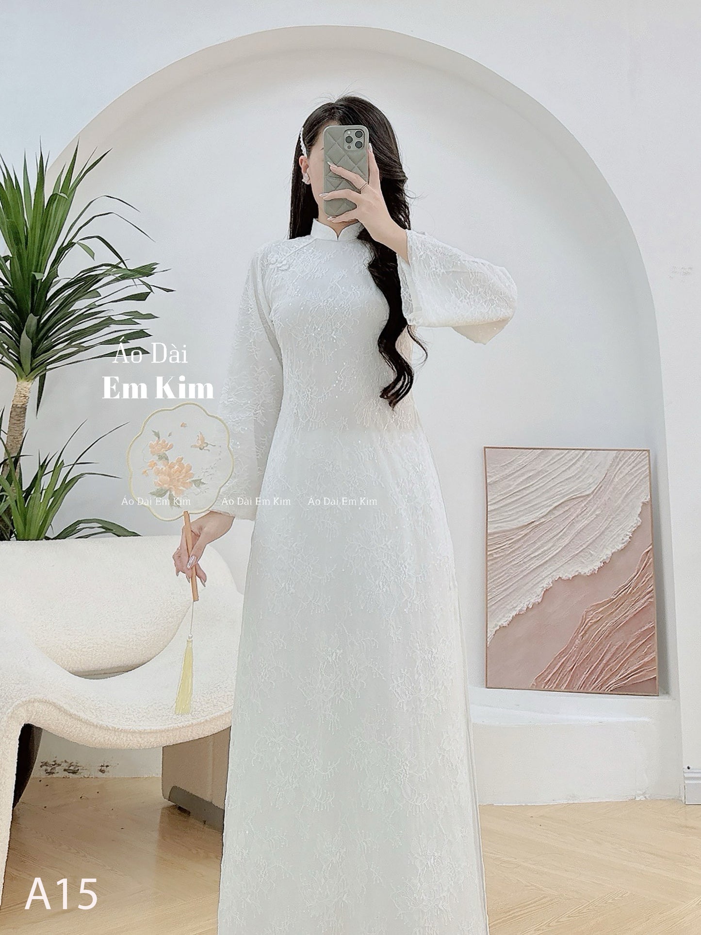 White lace loose form ao dai A15