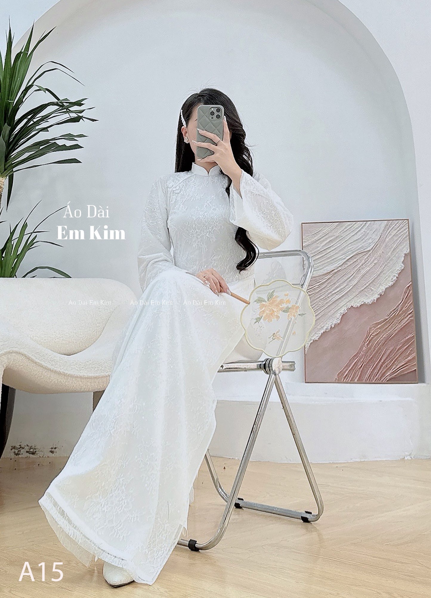White lace loose form ao dai A15
