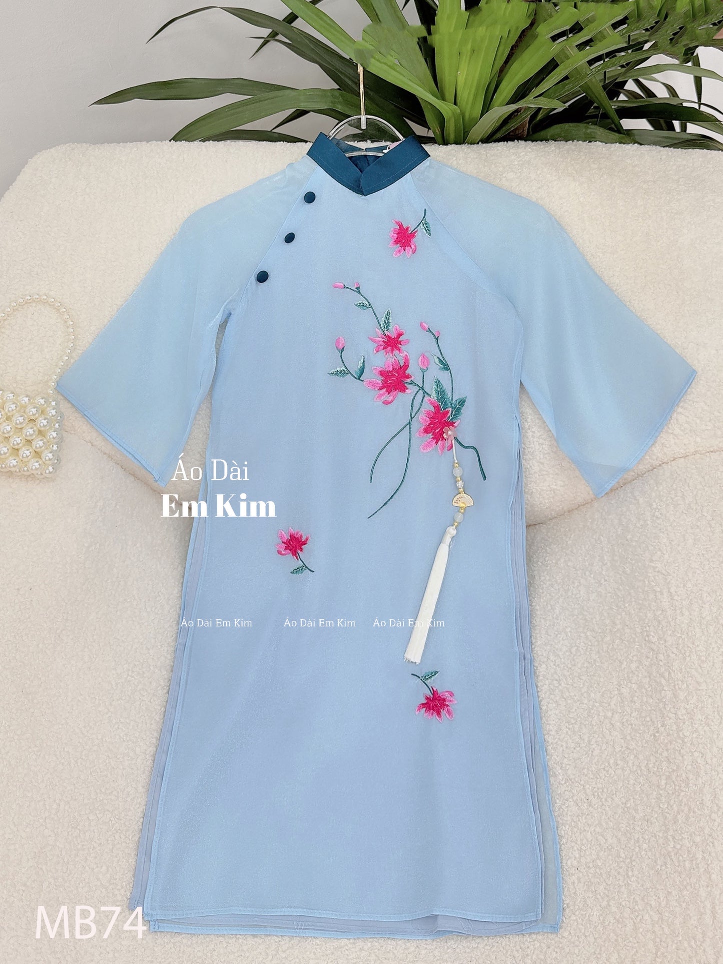 Mommy Daughter Blue Embroidery Flowers MB74
