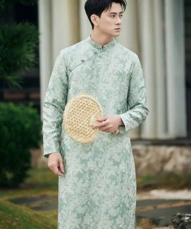 Green Ao Dai Men|  Embroidery Ao Dai for mens(No pants included) |Lunar New Year | Vietnamese traditional ADN40