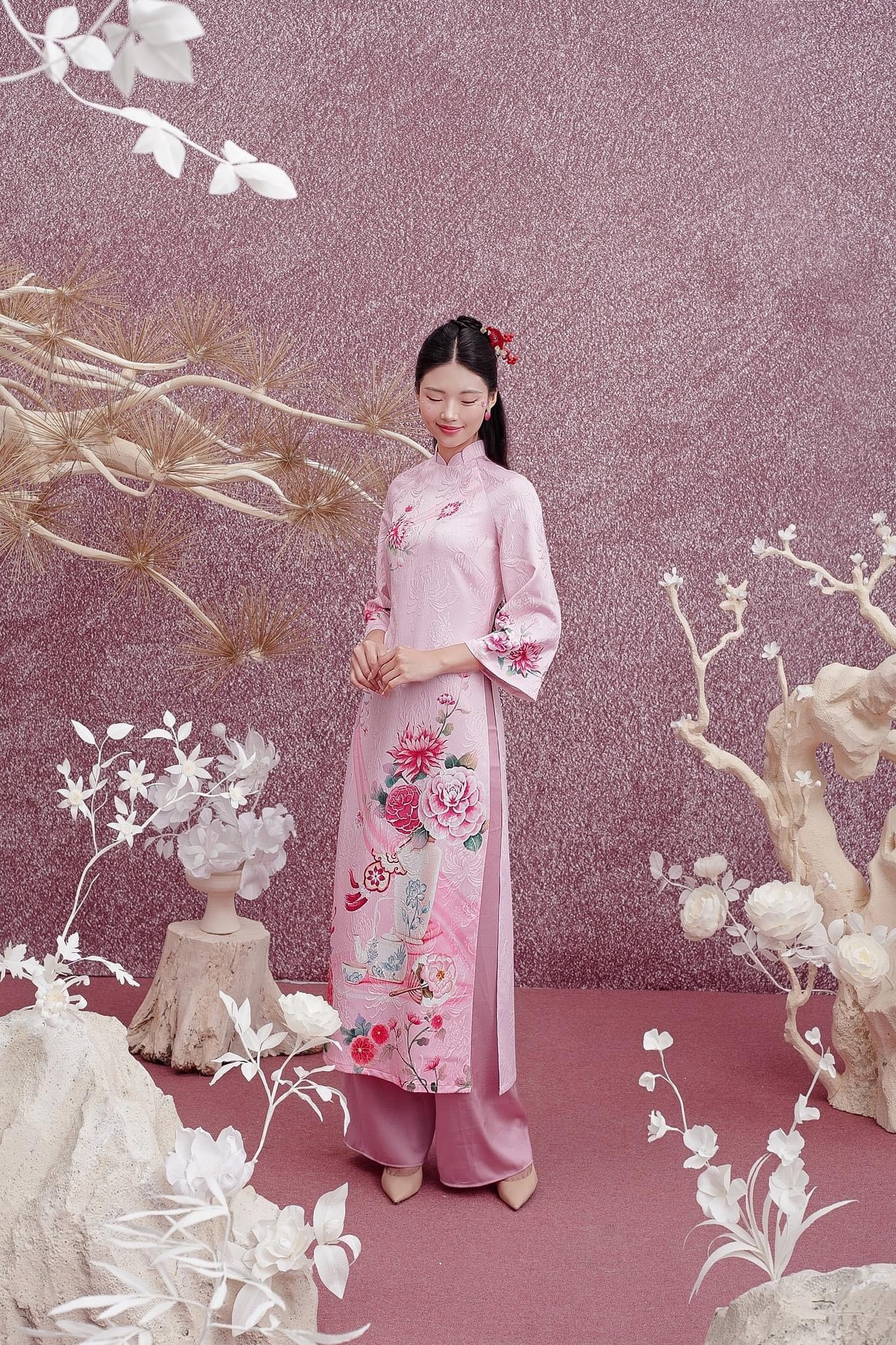 Ha Cuc Hong rua Primy flowers Ao Dai| Pre-made Vietnamese Dress for Lunar New Year Ao Dai Viet Nam|Ao Dai Cach Tan with Pants Q26