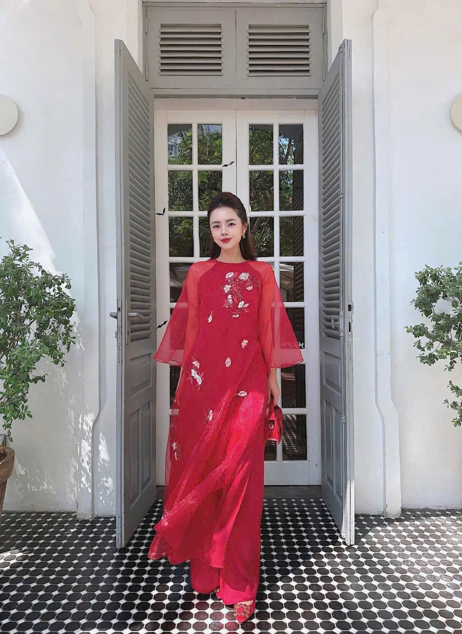 Red Ao Dai tơ đinh hoa|Red flowers New Year| Pre-made Vietnamese Dress for Lunar New Year Ao Dai Viet Nam|Ao Dai Cach Tan with Pants S08