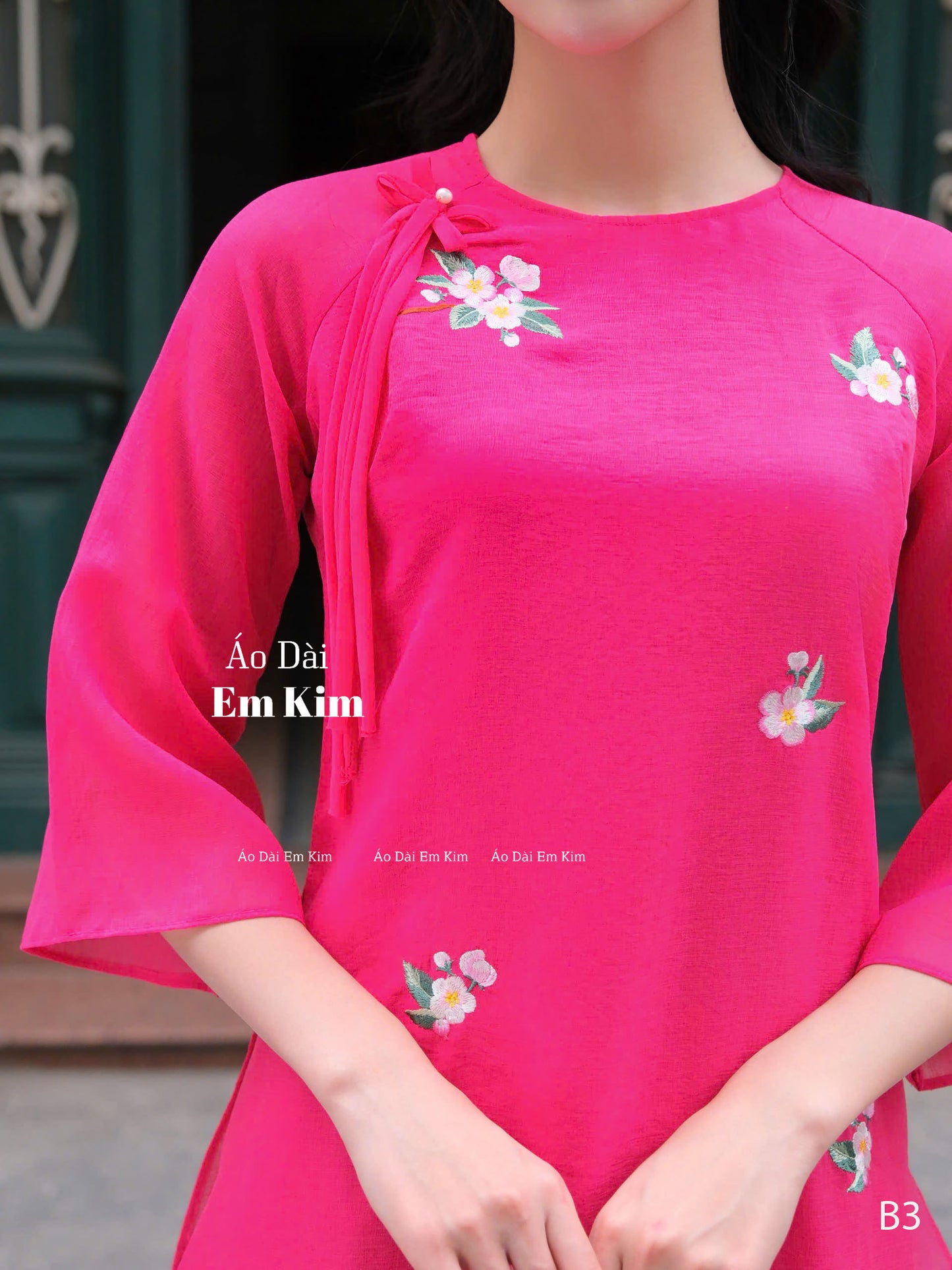 Ao Dai Cach Tan Pink Embroidery with pants |B3