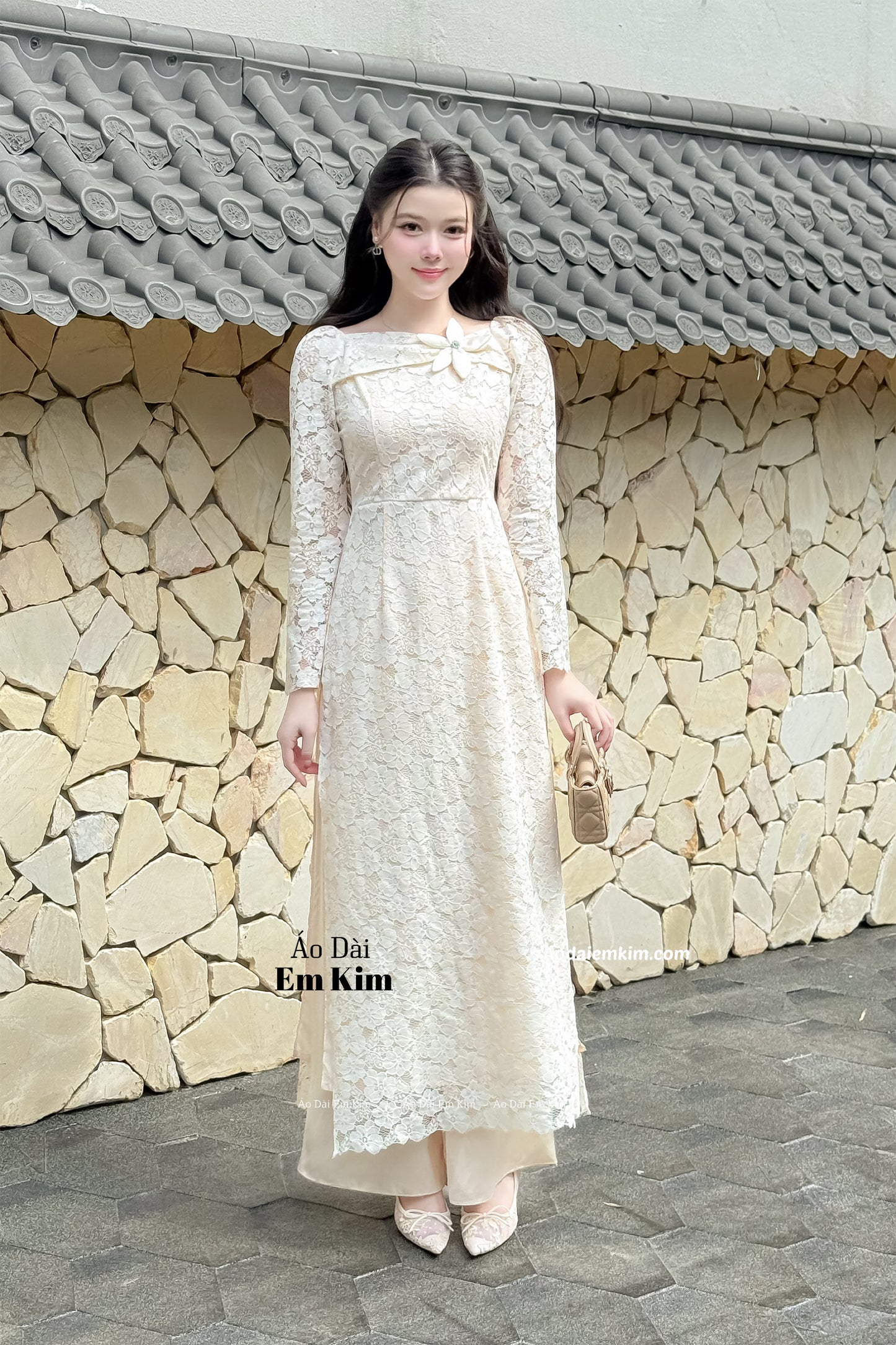 white Lace Ao Dai   B40