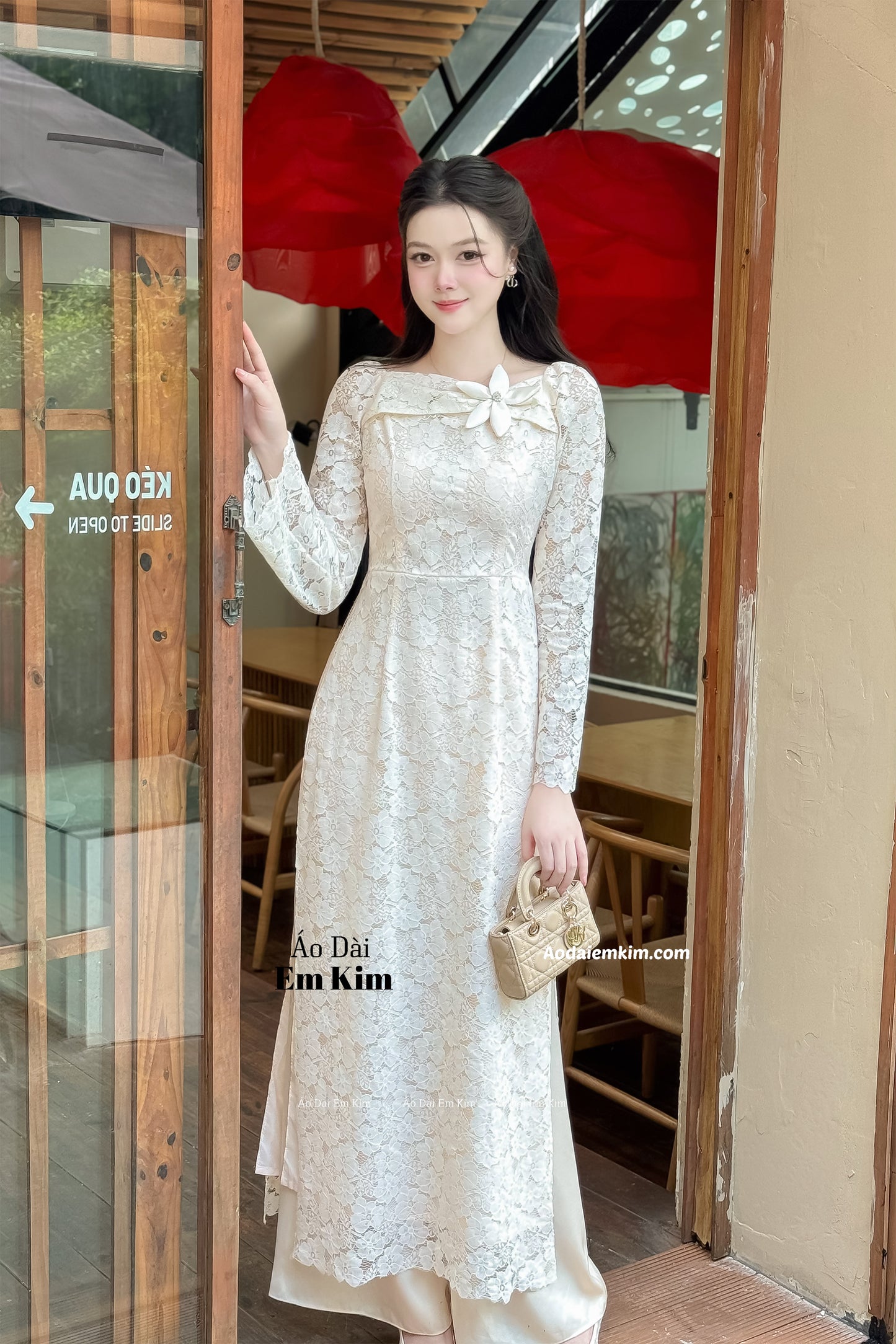 white Lace Ao Dai   B40