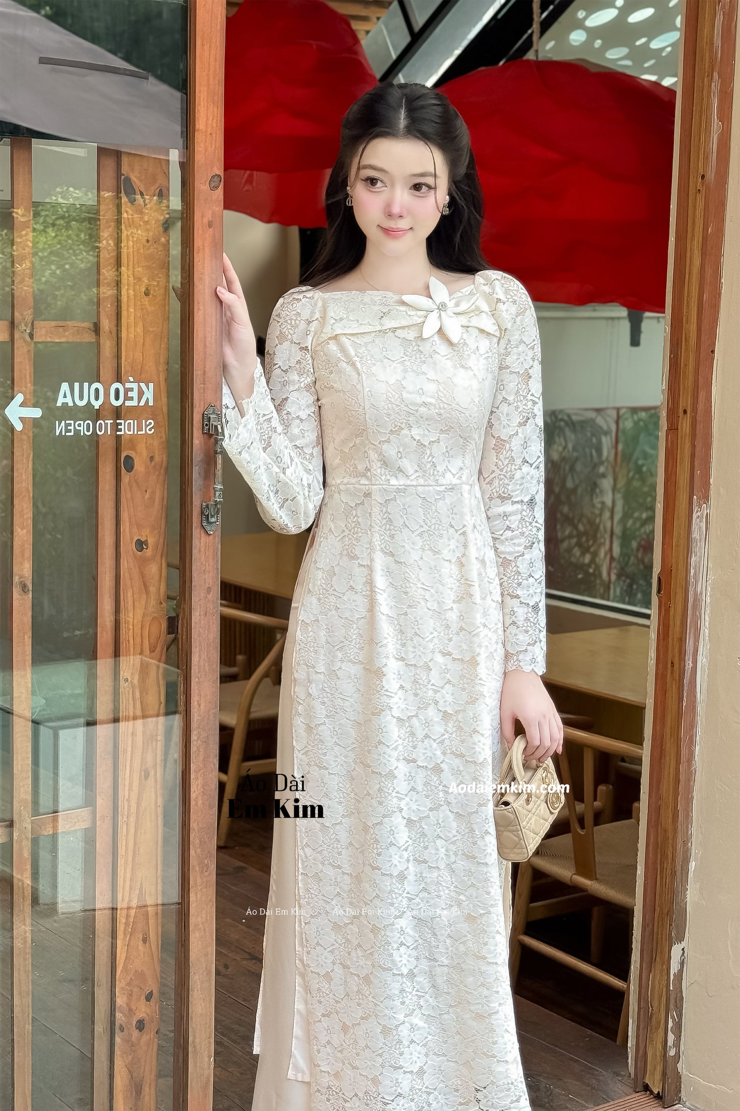 white Lace Ao Dai   B40