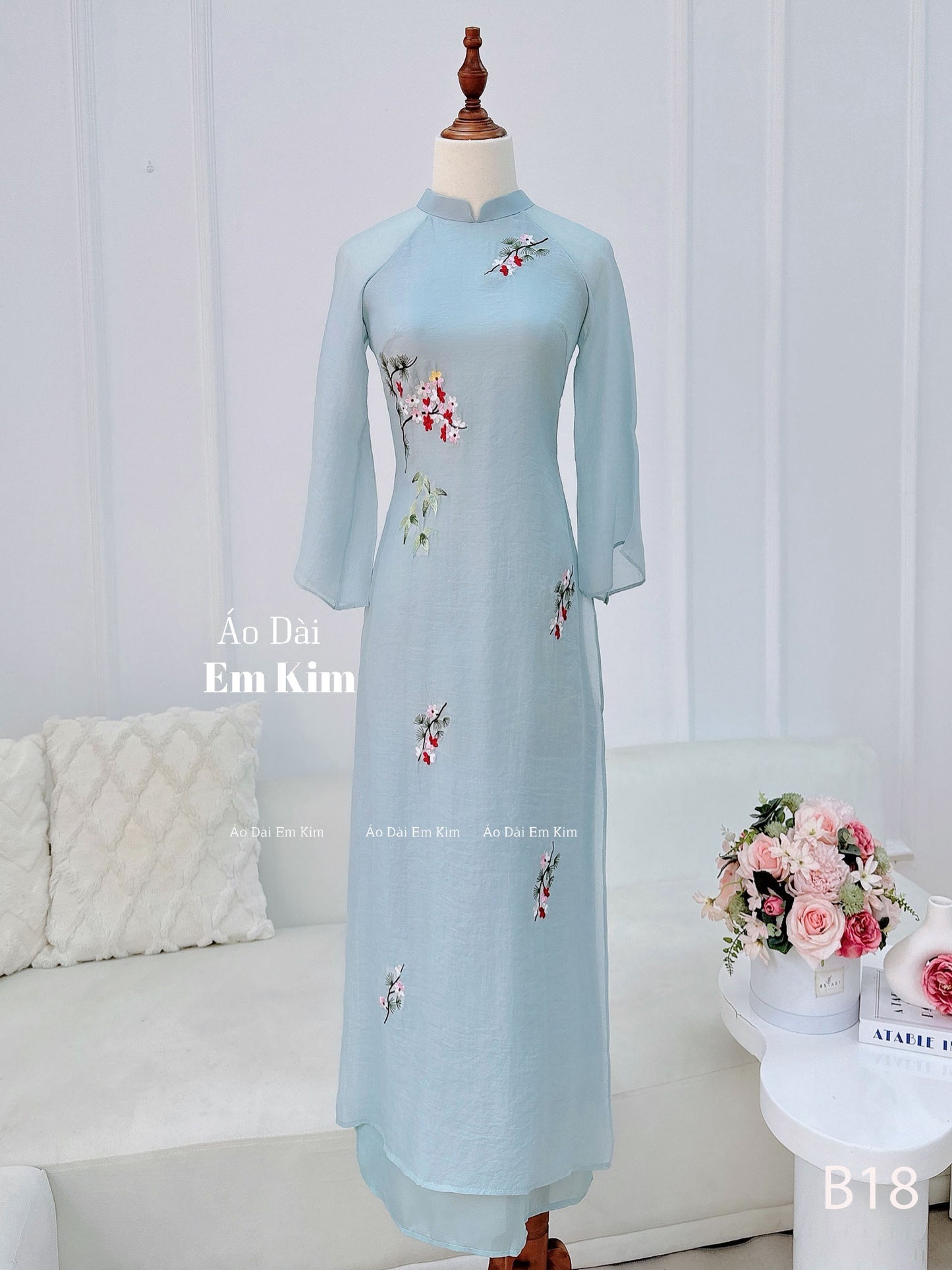 Modern Ao Dai Blue with embroidery flowers| B18
