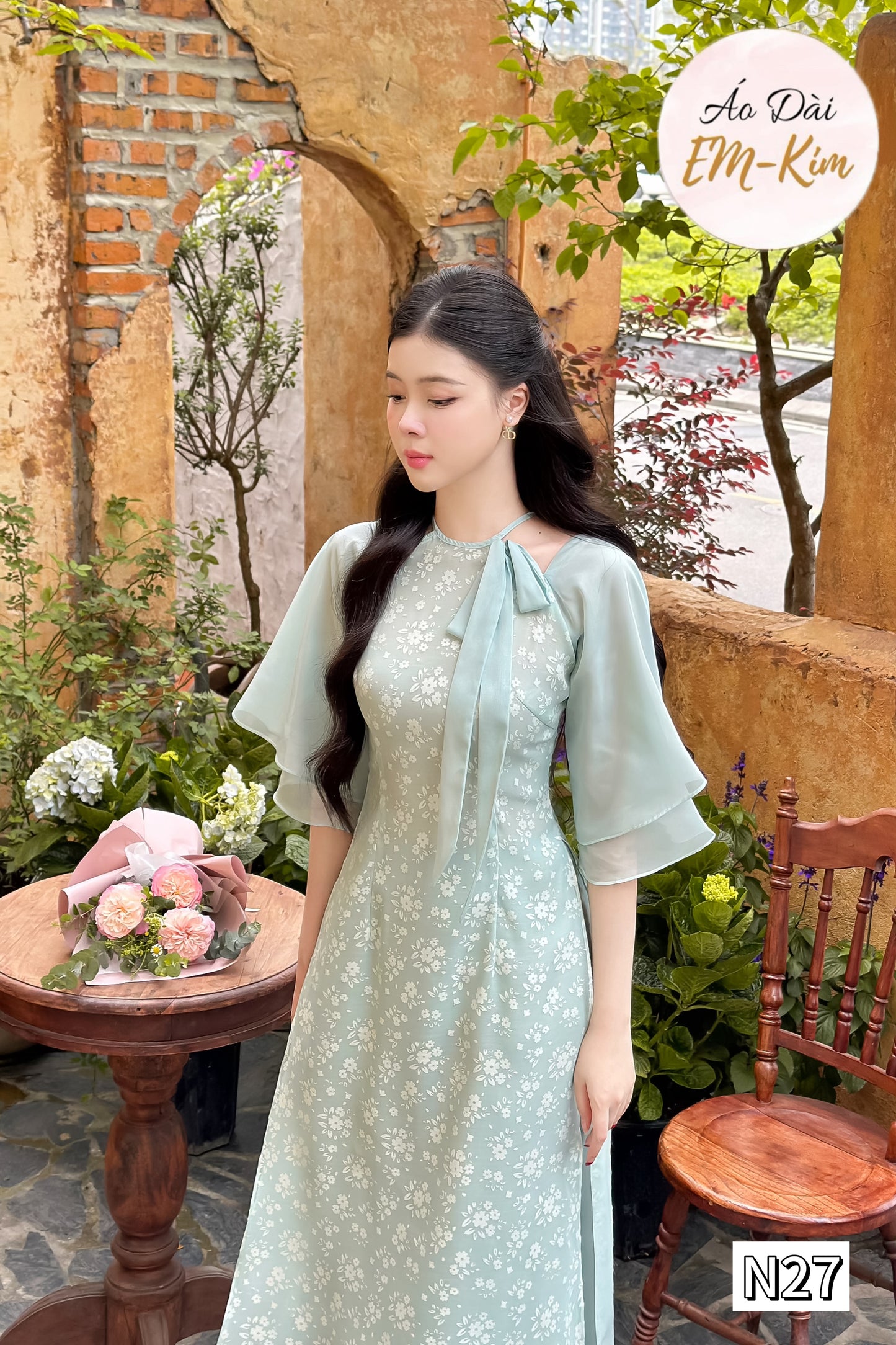 Mini flowers lua silk ao dai short flare sleeve modern neck | Pre-made Ao Dai for women with pants| Lunar New years | N27