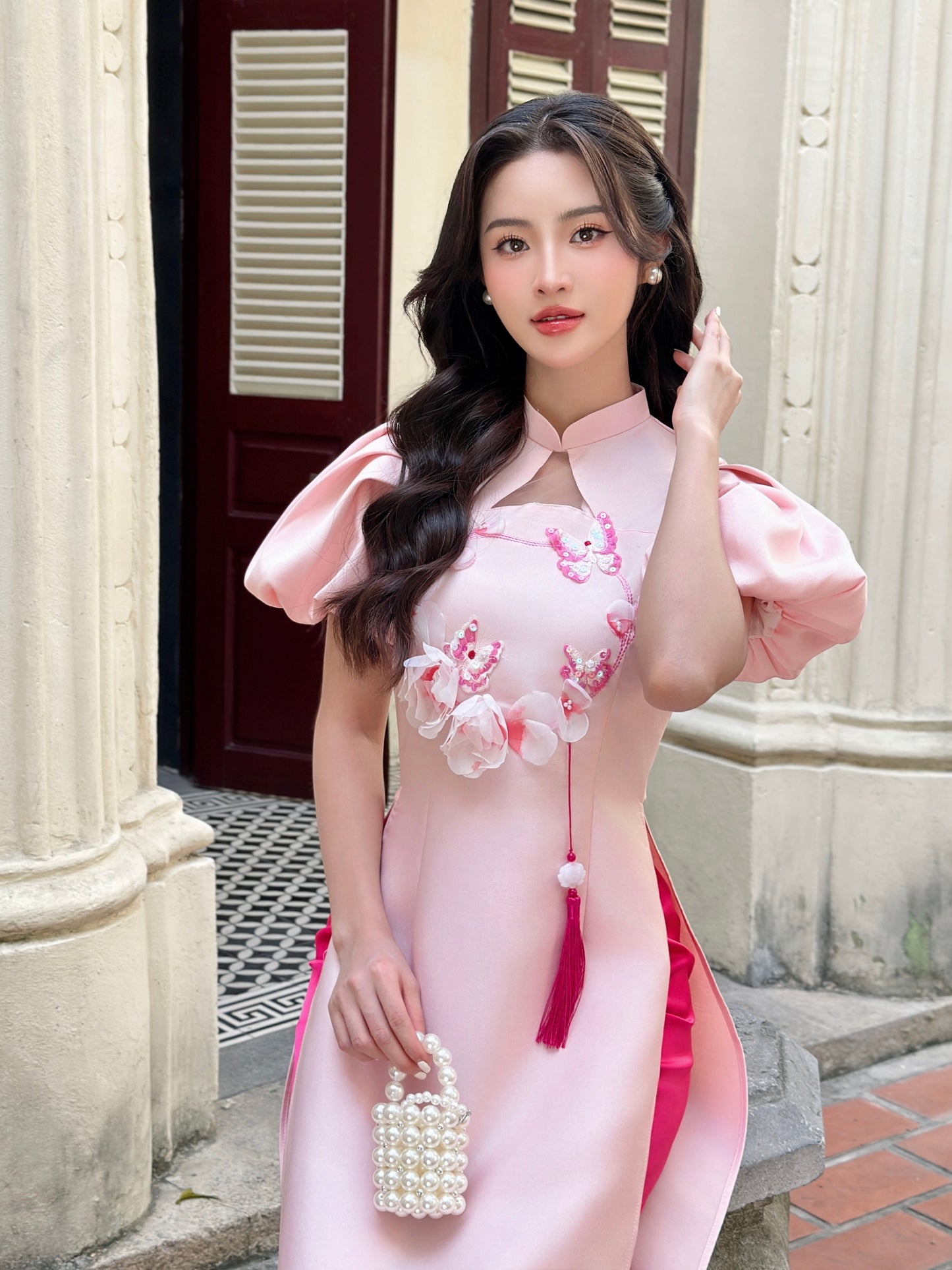 Ao Dai cach tan tapta Pink flowers| Pre-made Vietnamese Dress for Lunar New Year Ao Dai Viet Nam|Ao Dai Cach Tan with Pants Q22