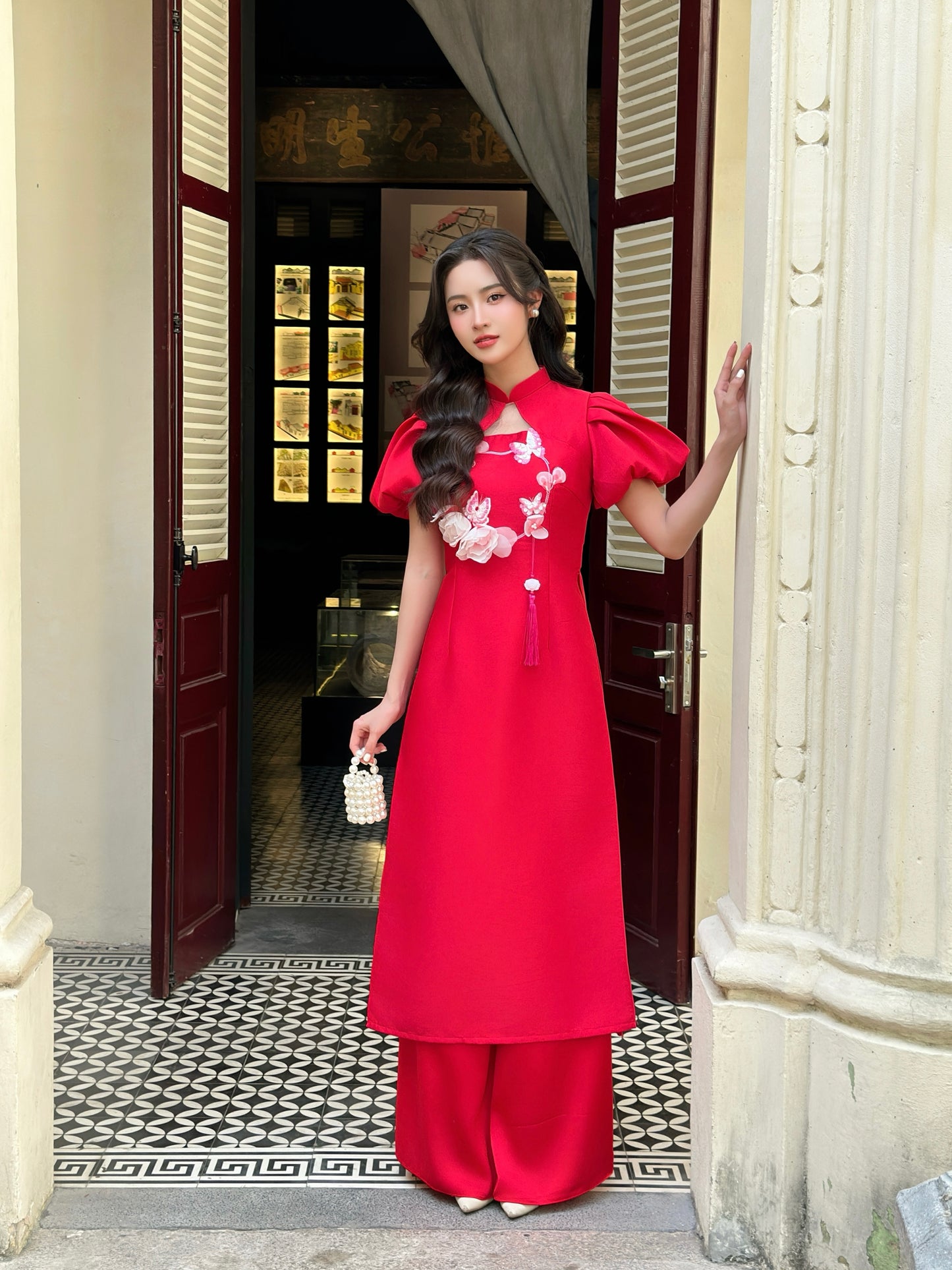 Red Puff sleeve Tapta Ao Dai| Pre-made Vietnamese Dress for Lunar New Year Ao Dai Viet Nam|Ao Dai Cach Tan with Pants Q24