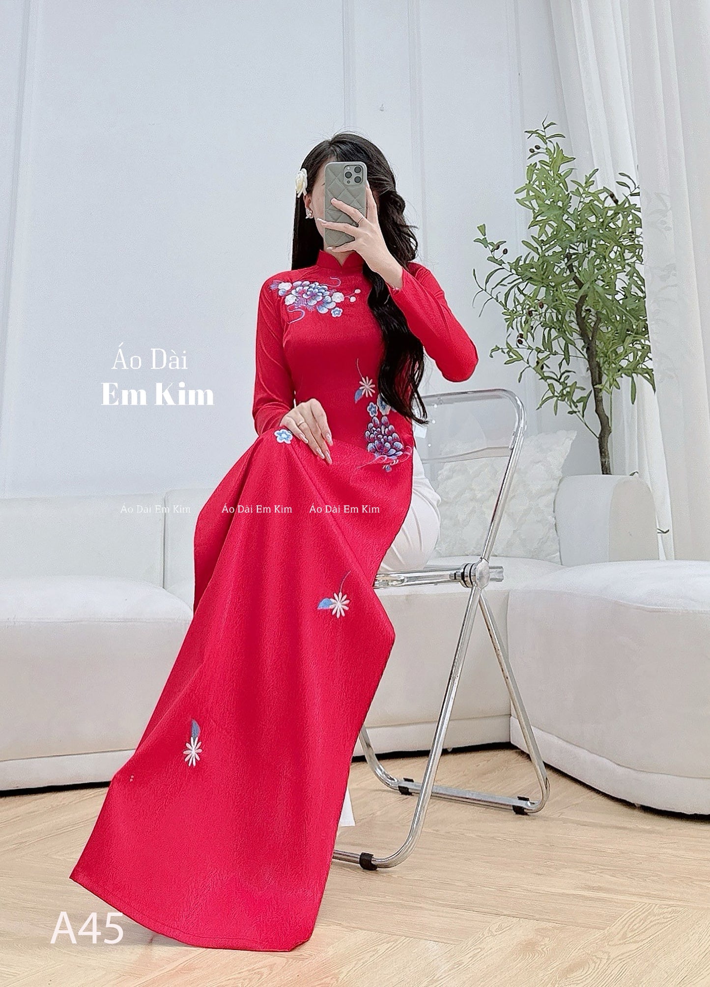 Red theu Design Ao Dai  A45