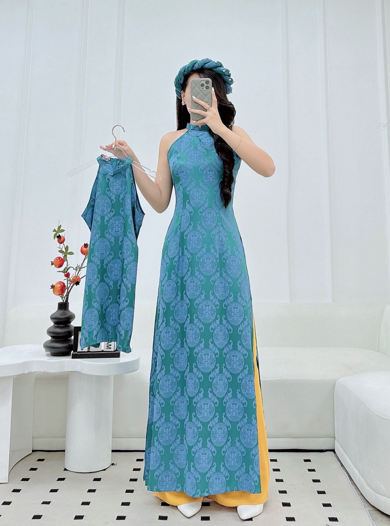 Blue Sleeveles Ao Dai gấm , Pre-made Modernized Vietnamese Ao Dai, Ao Dai Lunar New Year/Matching Ao Dai Tet|GD58