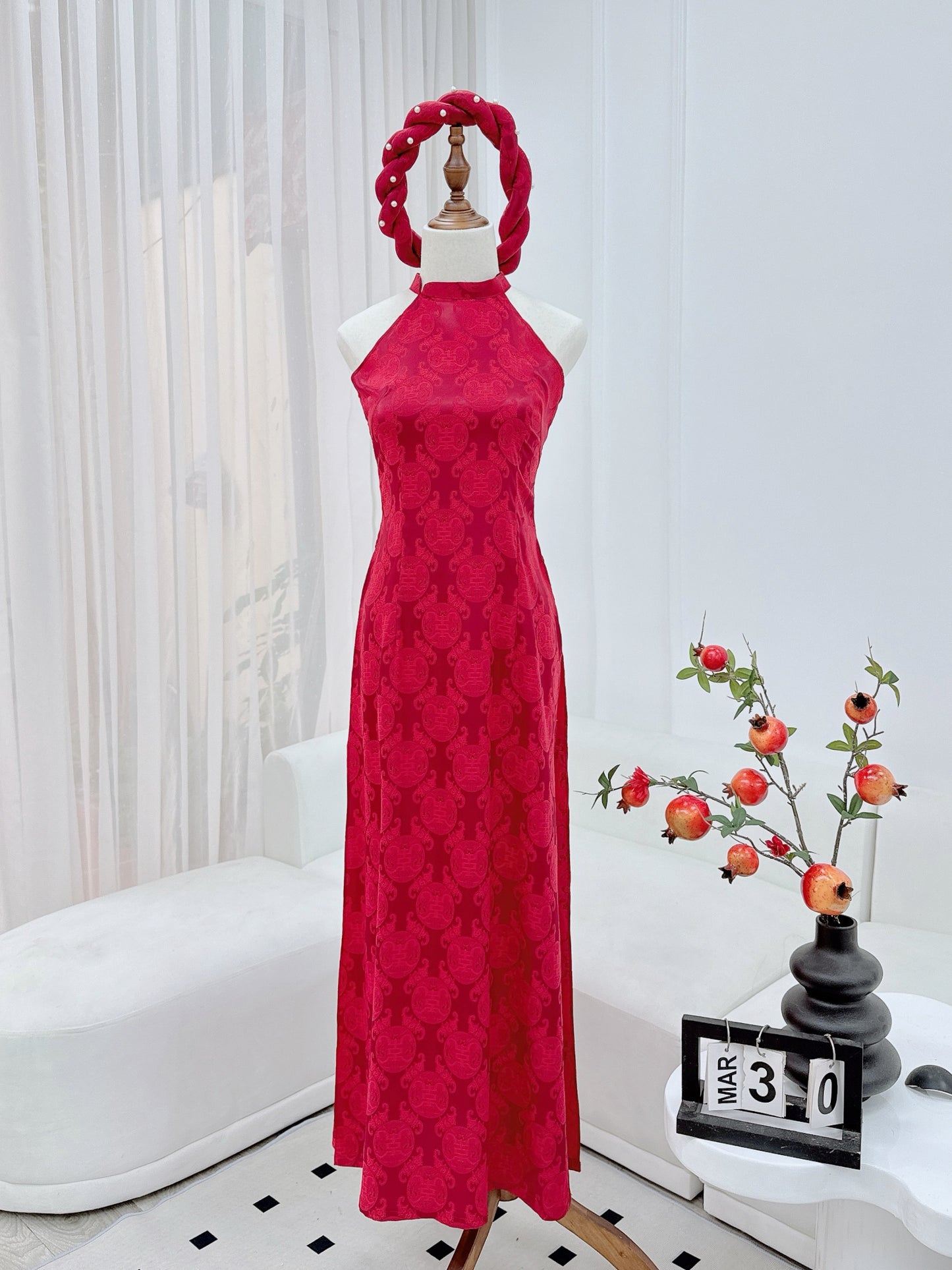 Red Sleeveles Ao Dai gấm , Pre-made Modernized Vietnamese Ao Dai, Ao Dai Lunar New Year/Matching Ao Dai Tet|GD59