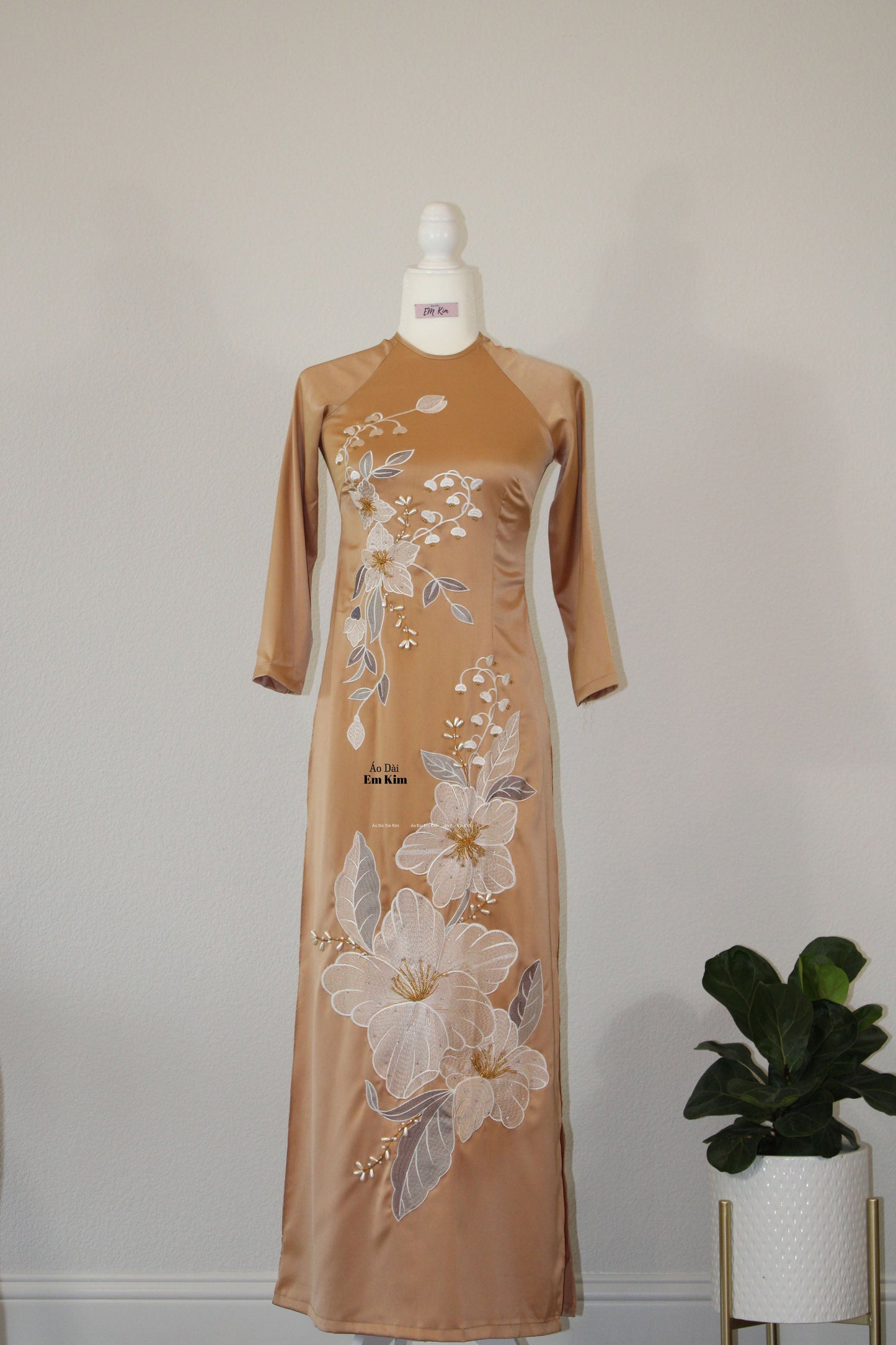 Nude Ao Dai embroidery Ao Dai for mom| K24