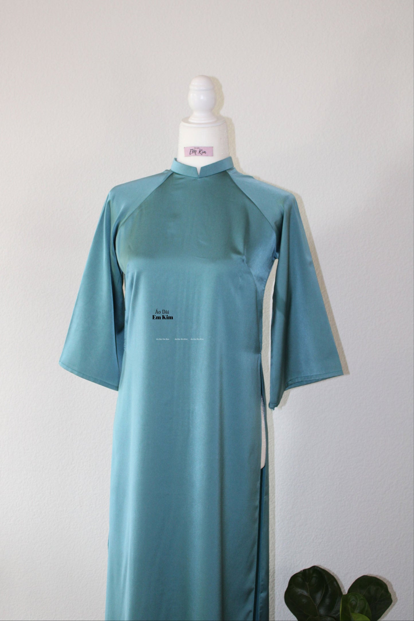 Lụa Mỹ  plain Mint shifted Cach Tan Ao Dai Set |G38
