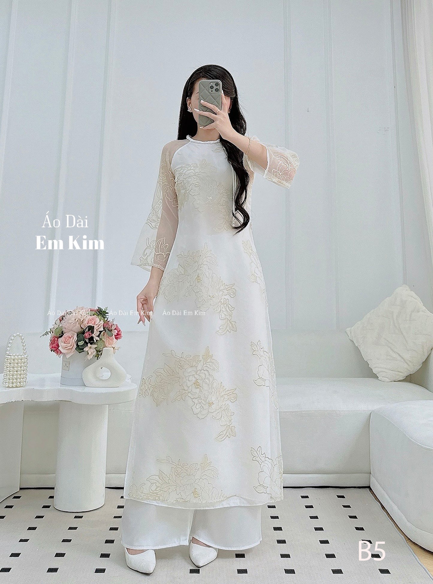 Cream braided neck with Bow Ao Dai | B5