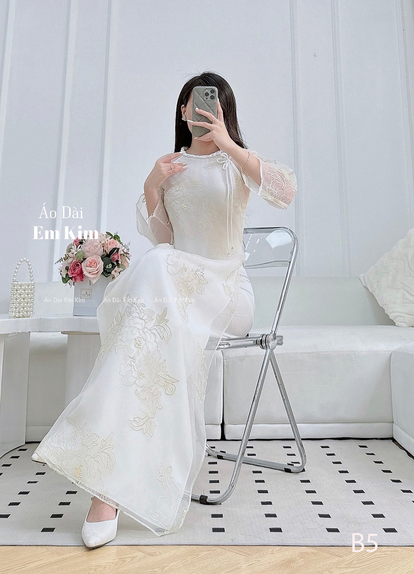 Cream braided neck with Bow Ao Dai | B5