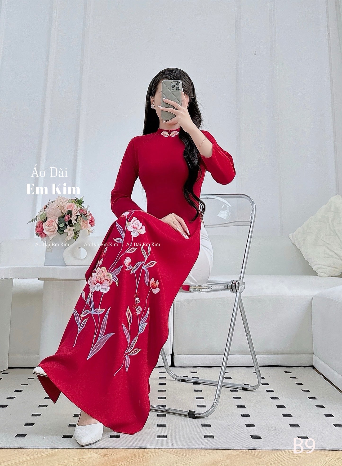 Embroidery flowers Red Ao Dai B9