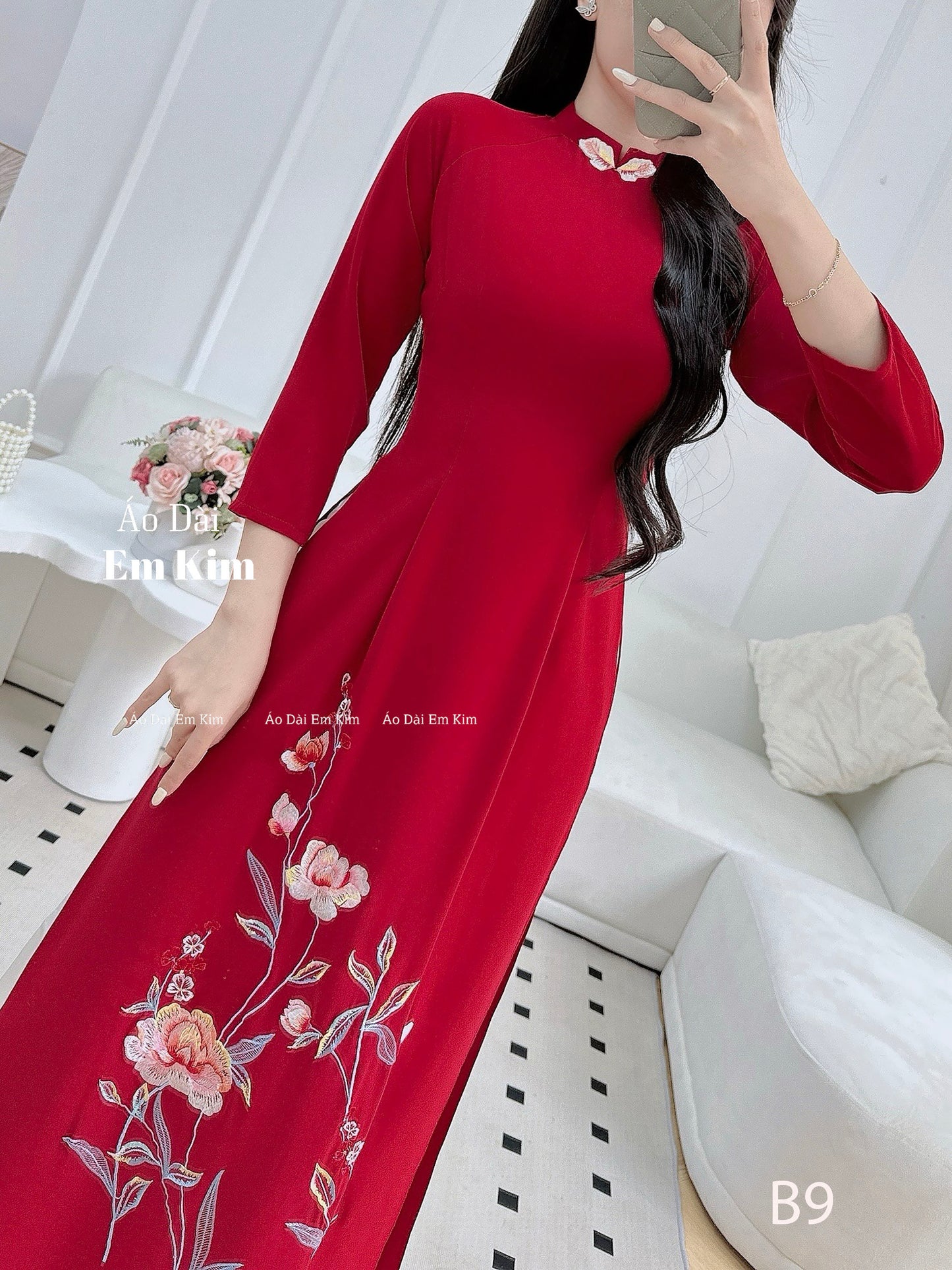 Embroidery flowers Red Ao Dai B9