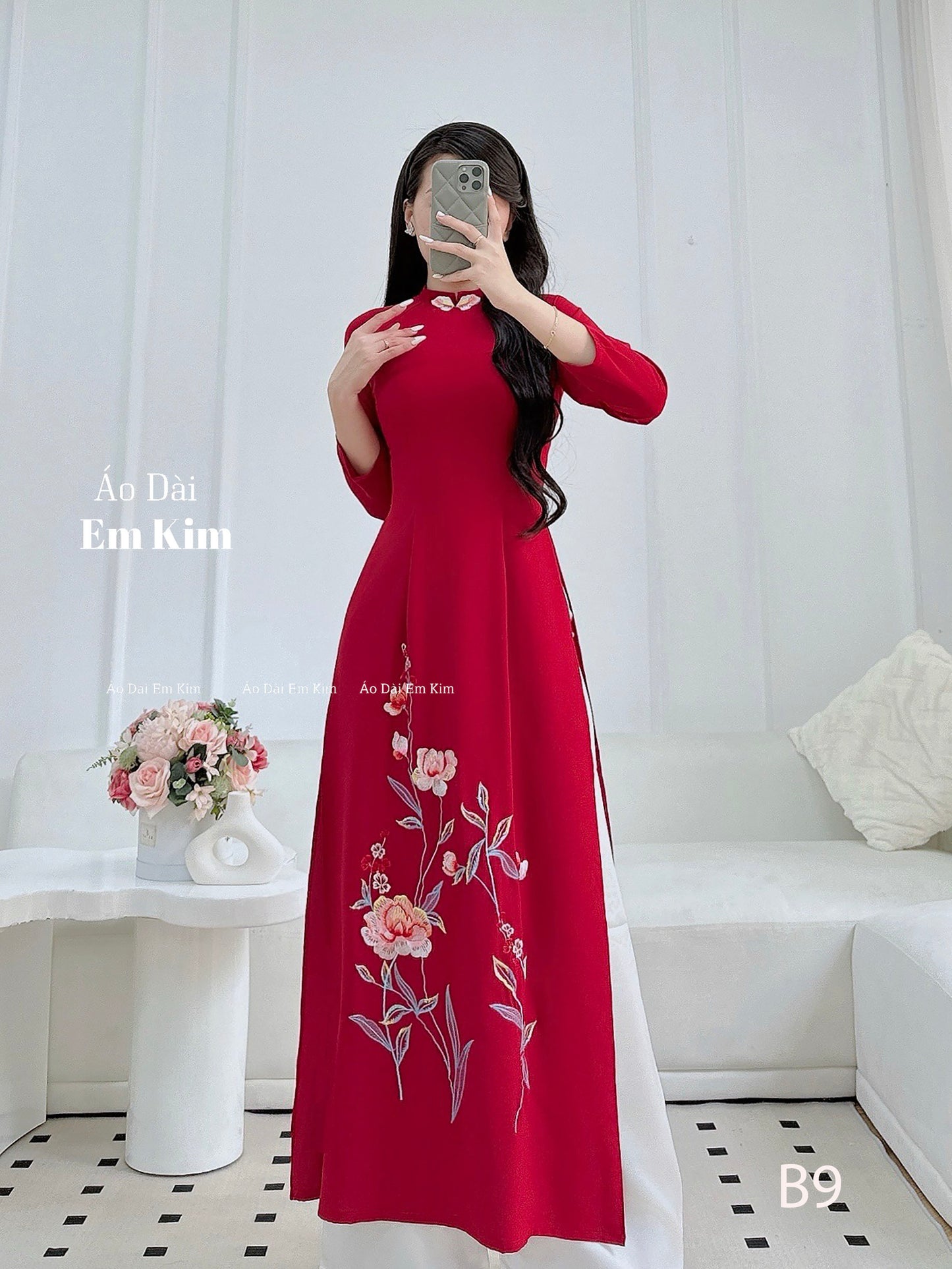 Embroidery flowers Red Ao Dai B9